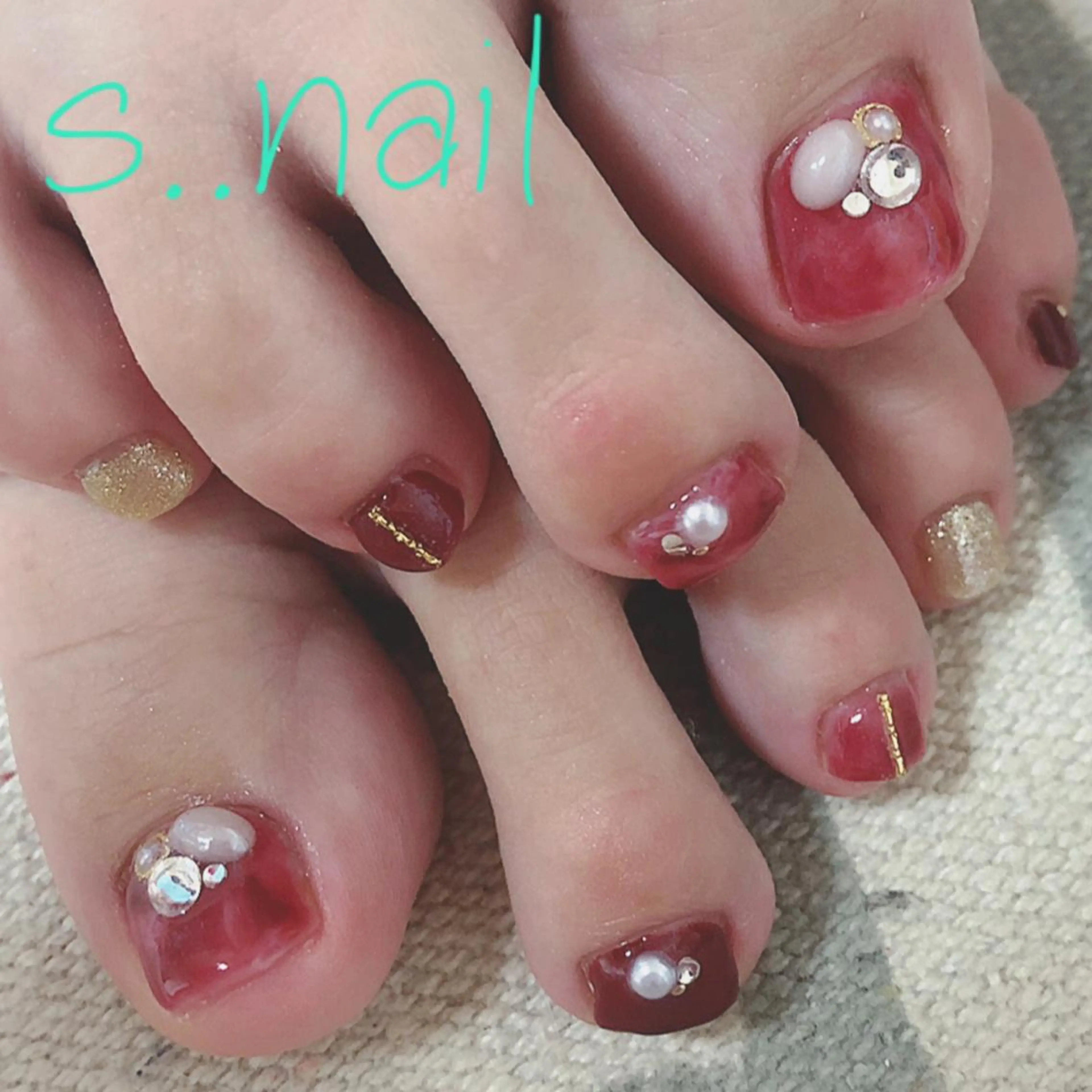 ネイル べっ甲ネイル ボルドー 持ち込み ハンドネイル フットネイル s..nail / MORITAのネイルデザイン