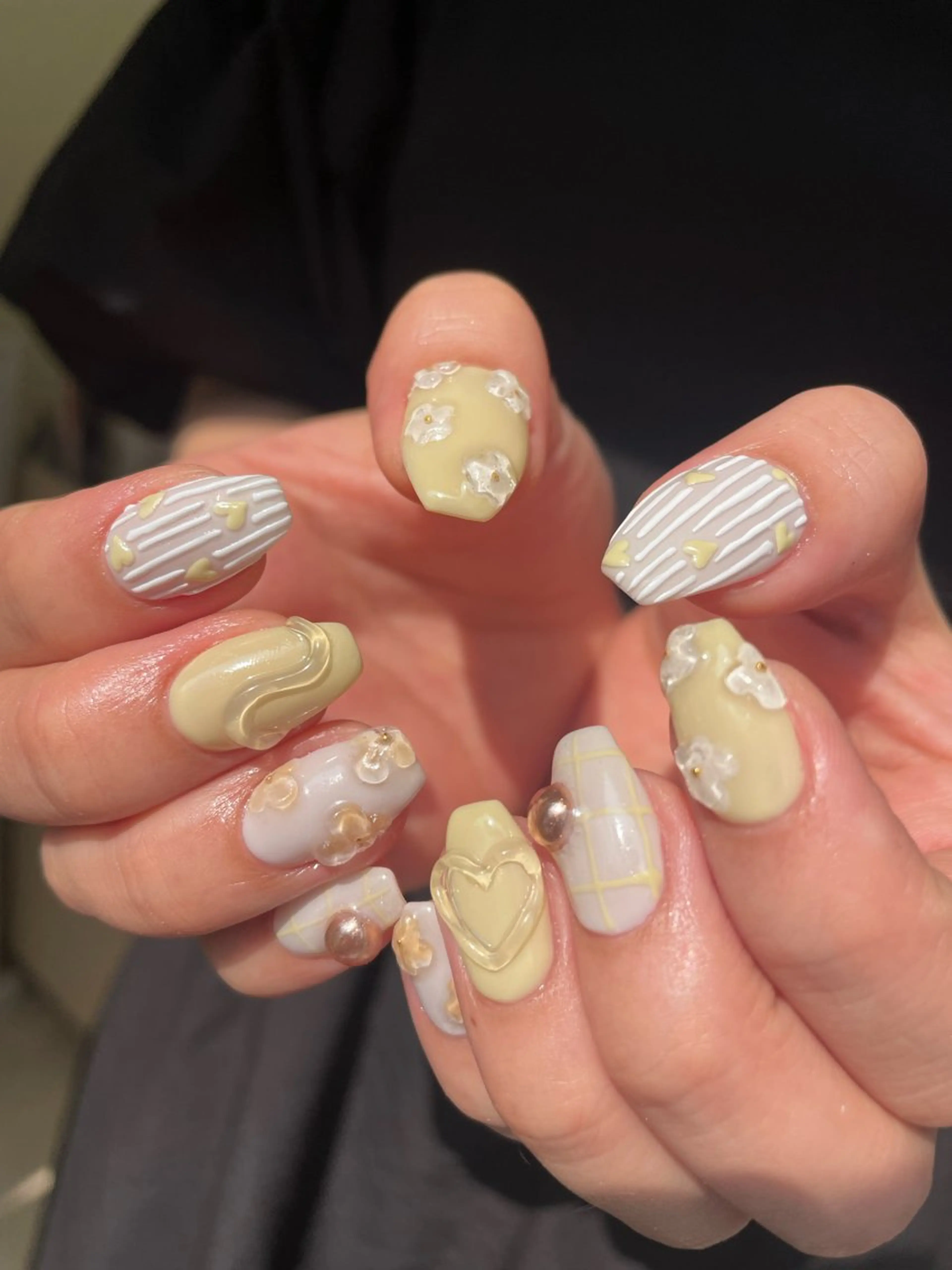 ネイル ハンドネイル Hisaka Mikiのネイルデザイン