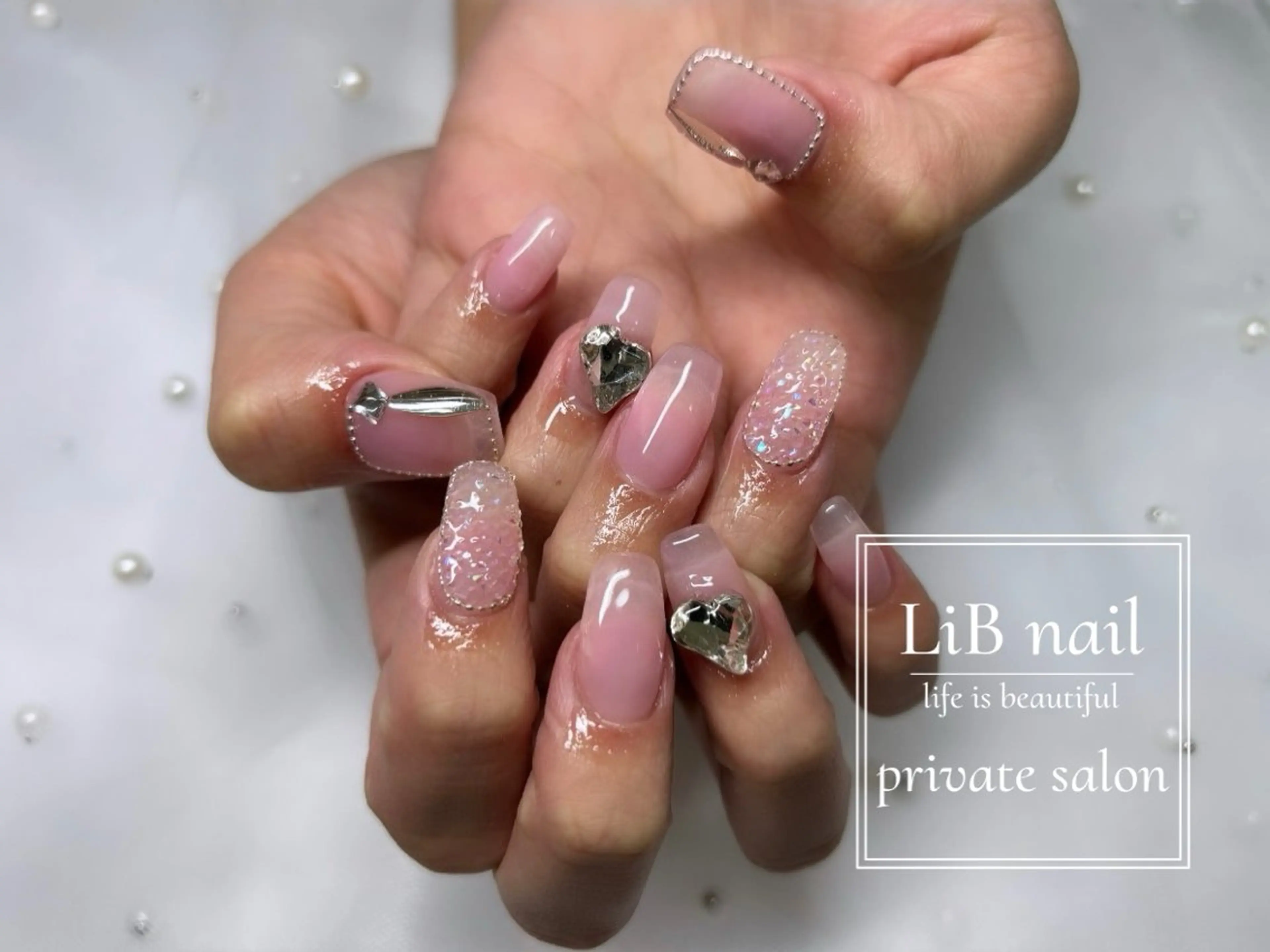 ネイル ハンドネイル LiB nailのネイルデザイン