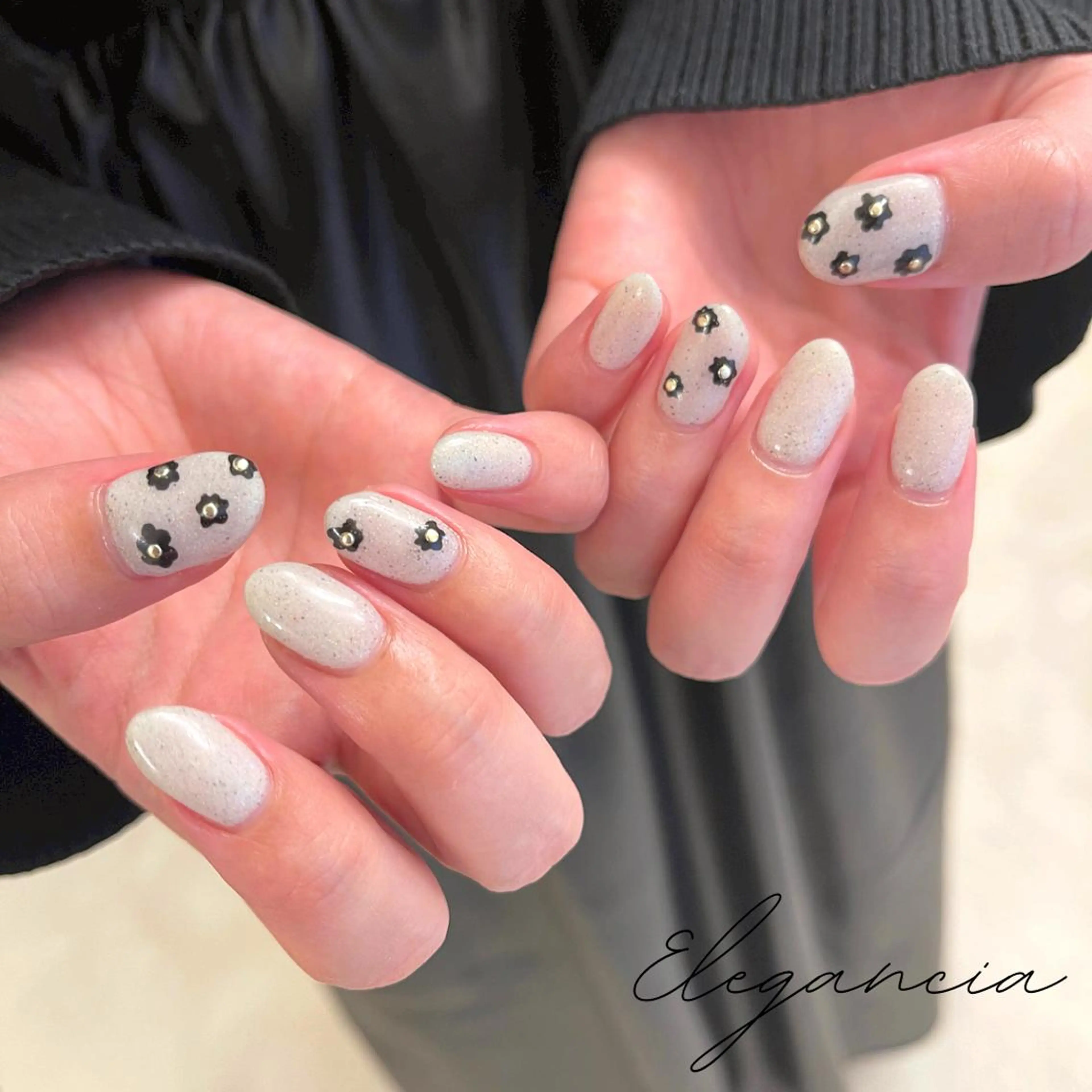 カラー ネイル ハンドネイル Elegancia. Hiromiのネイルデザイン