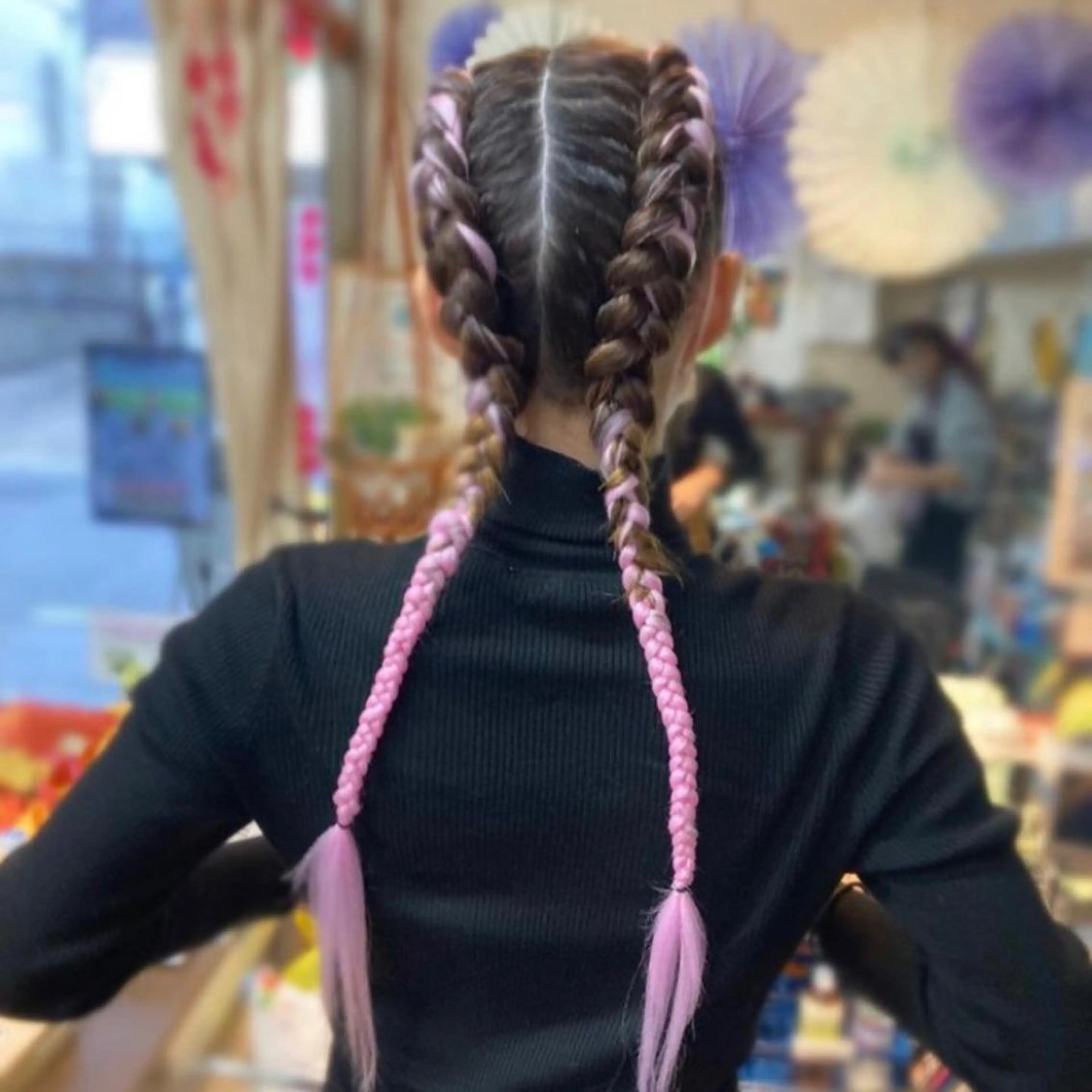 ミディアム エクステ エクステ 髪に魔法をかける🪄 💖💫編み込みヘアのヘアスタイル