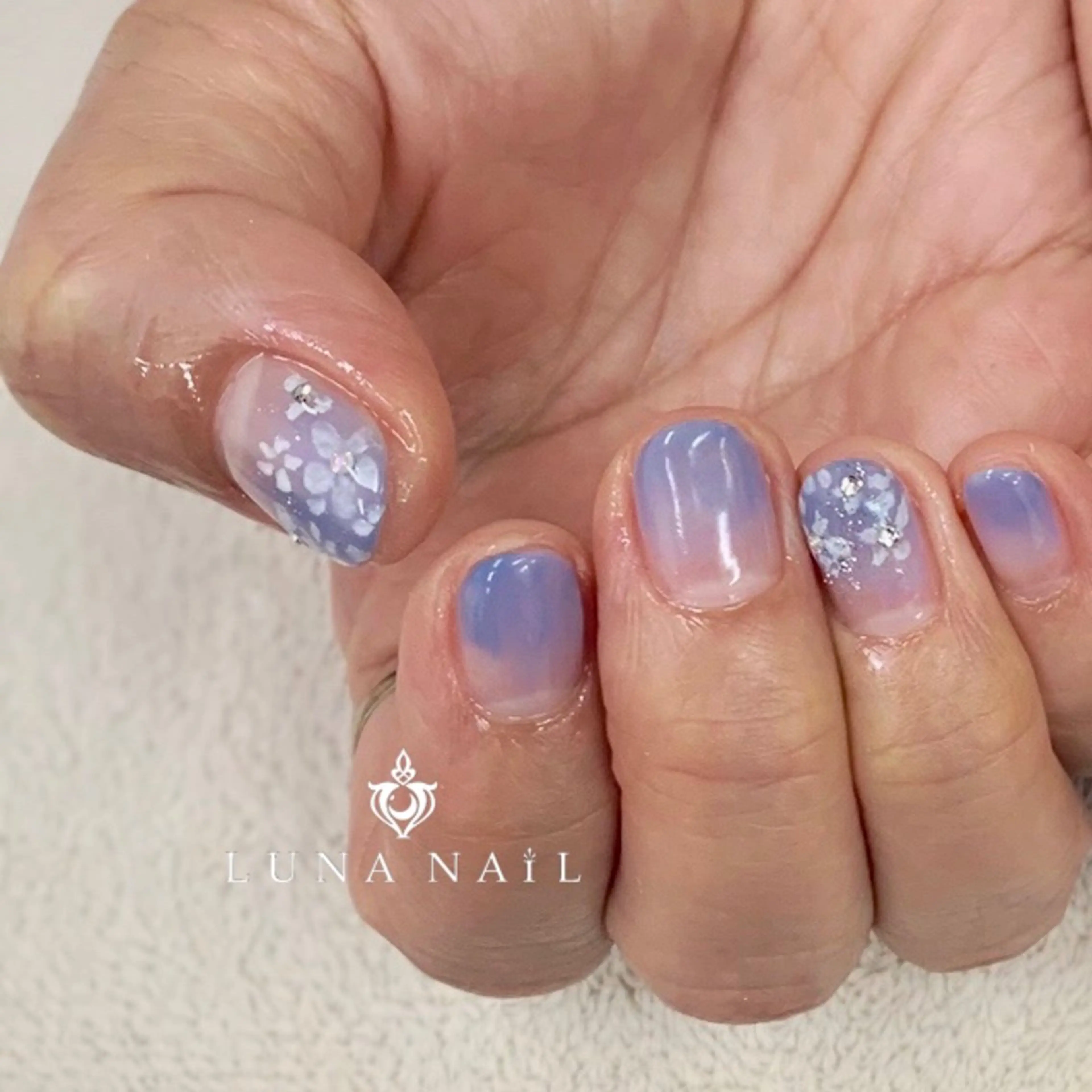 ネイル ハンドネイル アトリエ　ミモザ所属・いまむら あかりのネイルデザイン