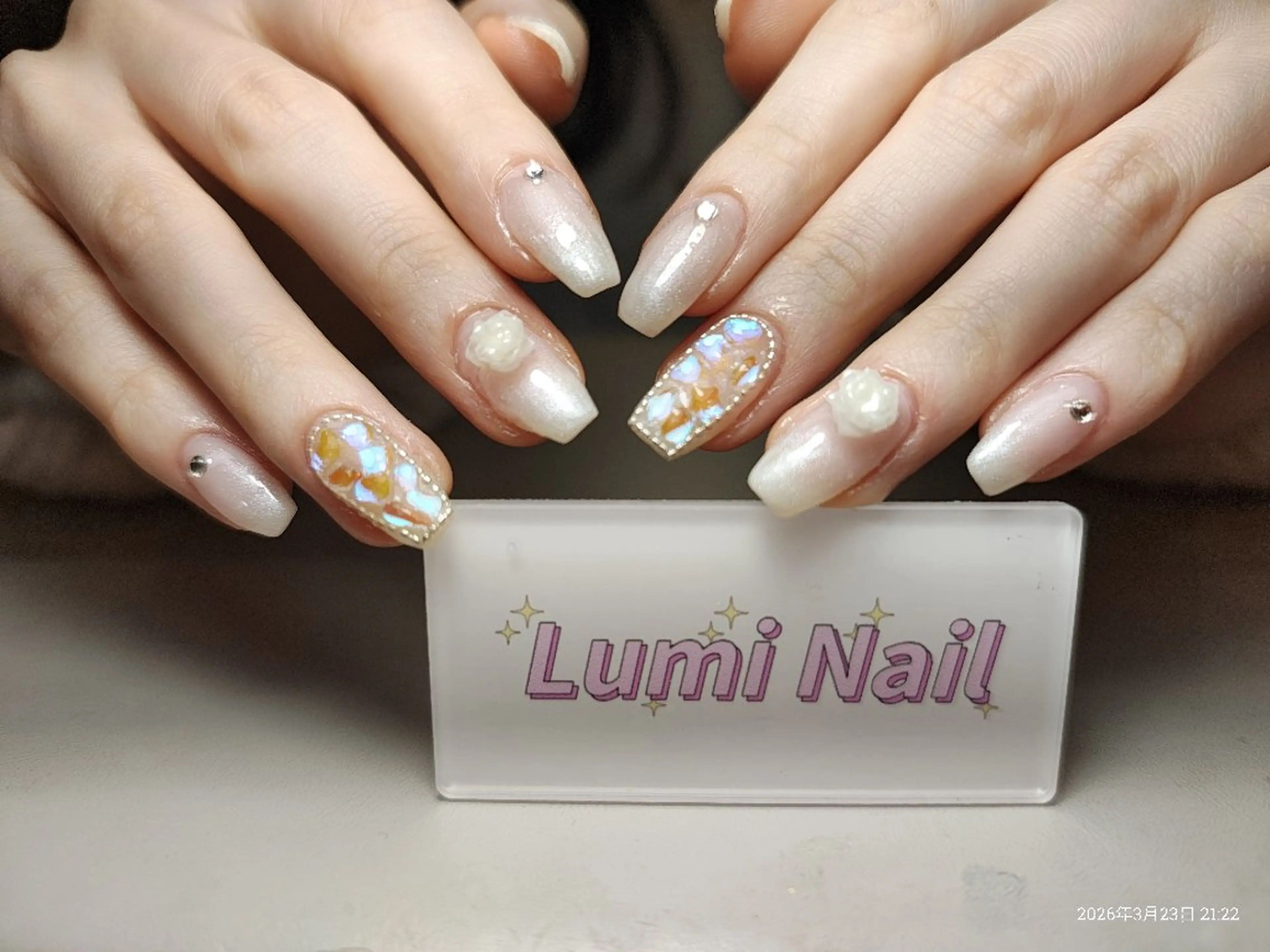 持ち込みデザイン🌸パーツつけ放題💕写真御参考に★ご予約の際にオフ有無、亀裂、希望長さ出し本数を教えて下さいの写真