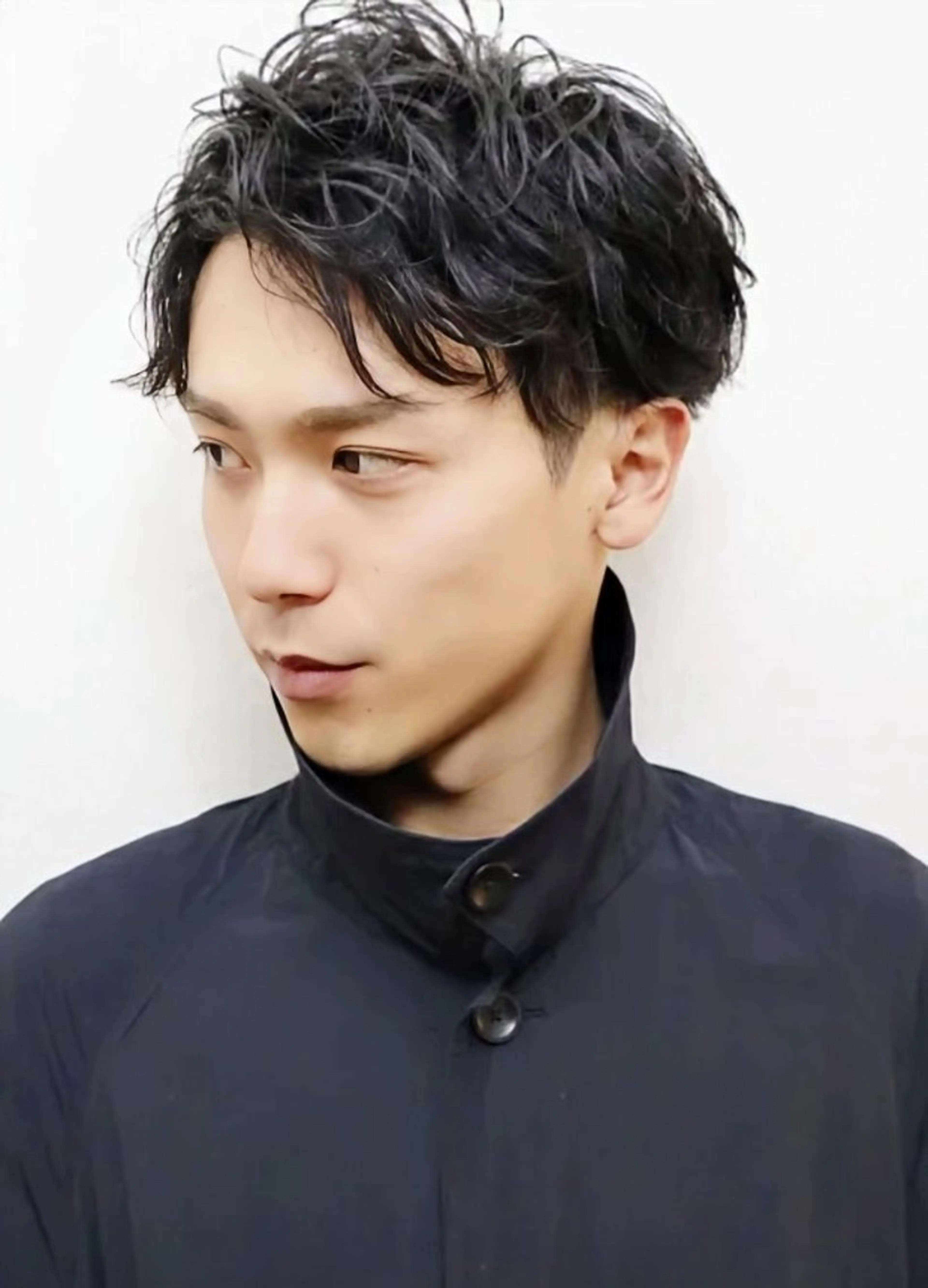 【朝のセットが簡単】メンズカット+メンズパーマ 【頭皮&毛髪ケア付き】の写真