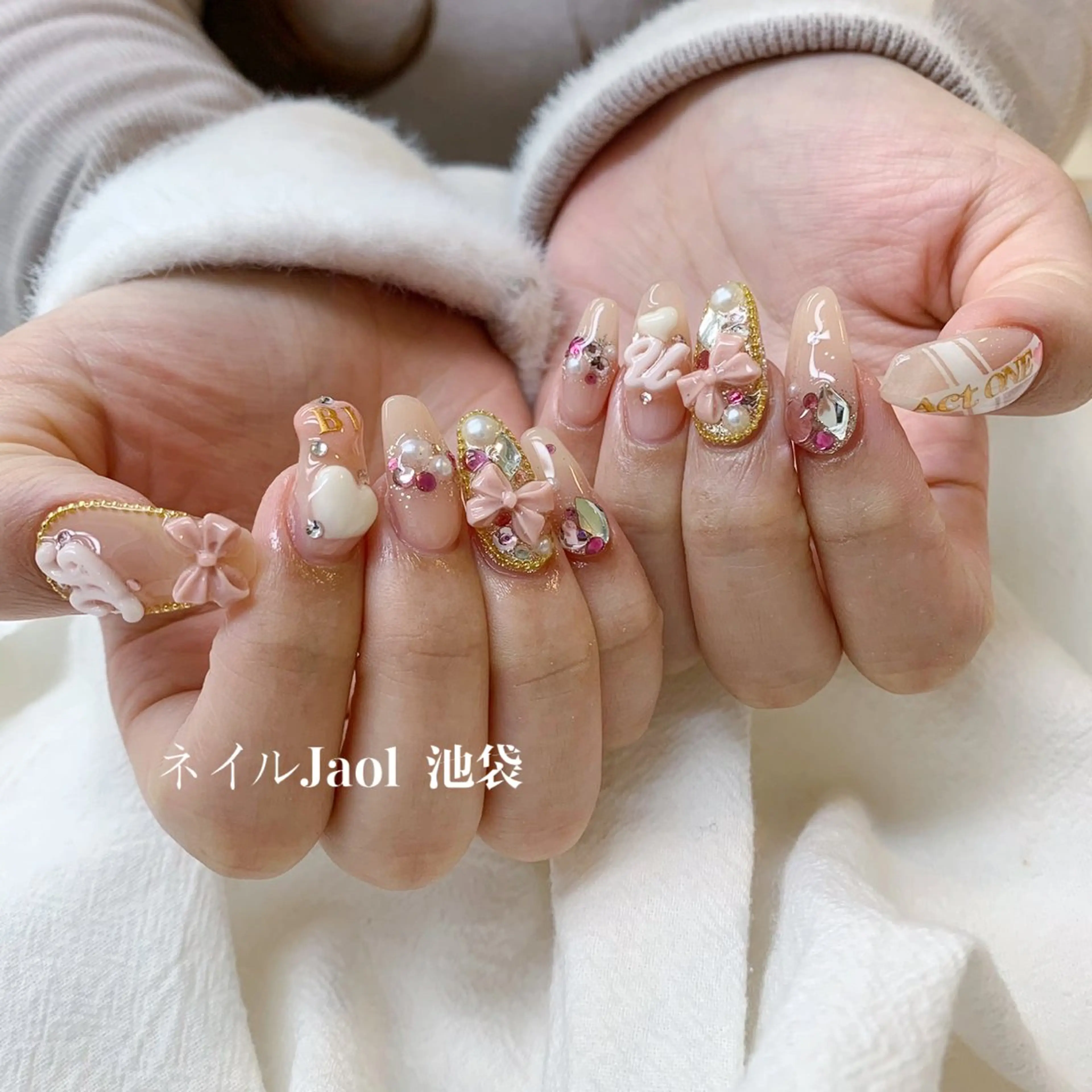 ミディアム ハンドネイル ネイルJaol 池袋のネイルデザイン