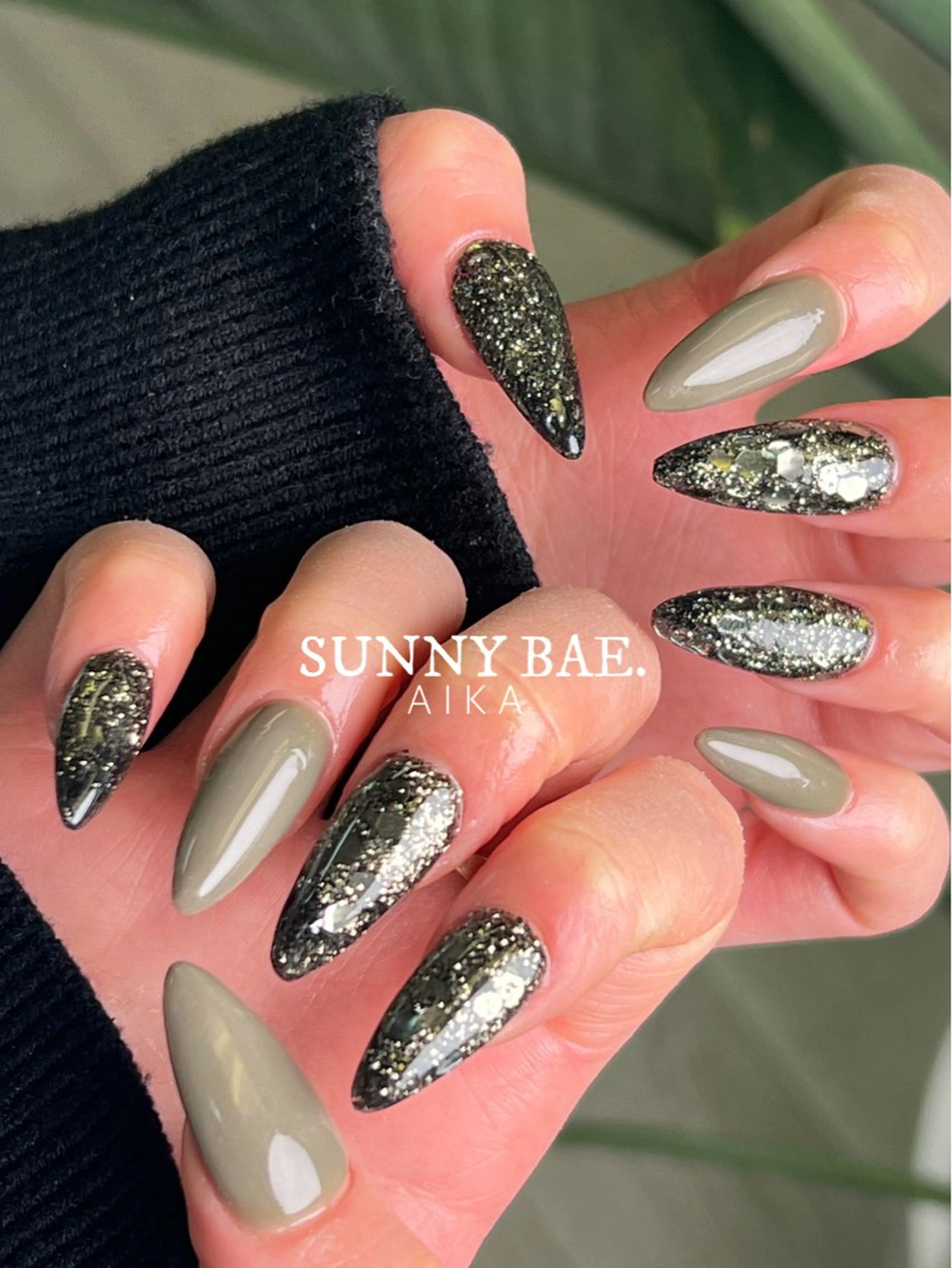 ネイル ジェルネイル キラキラネイル ロングネイル 持ち込み ワンカラーネイル Made By AIKAのネイルデザイン