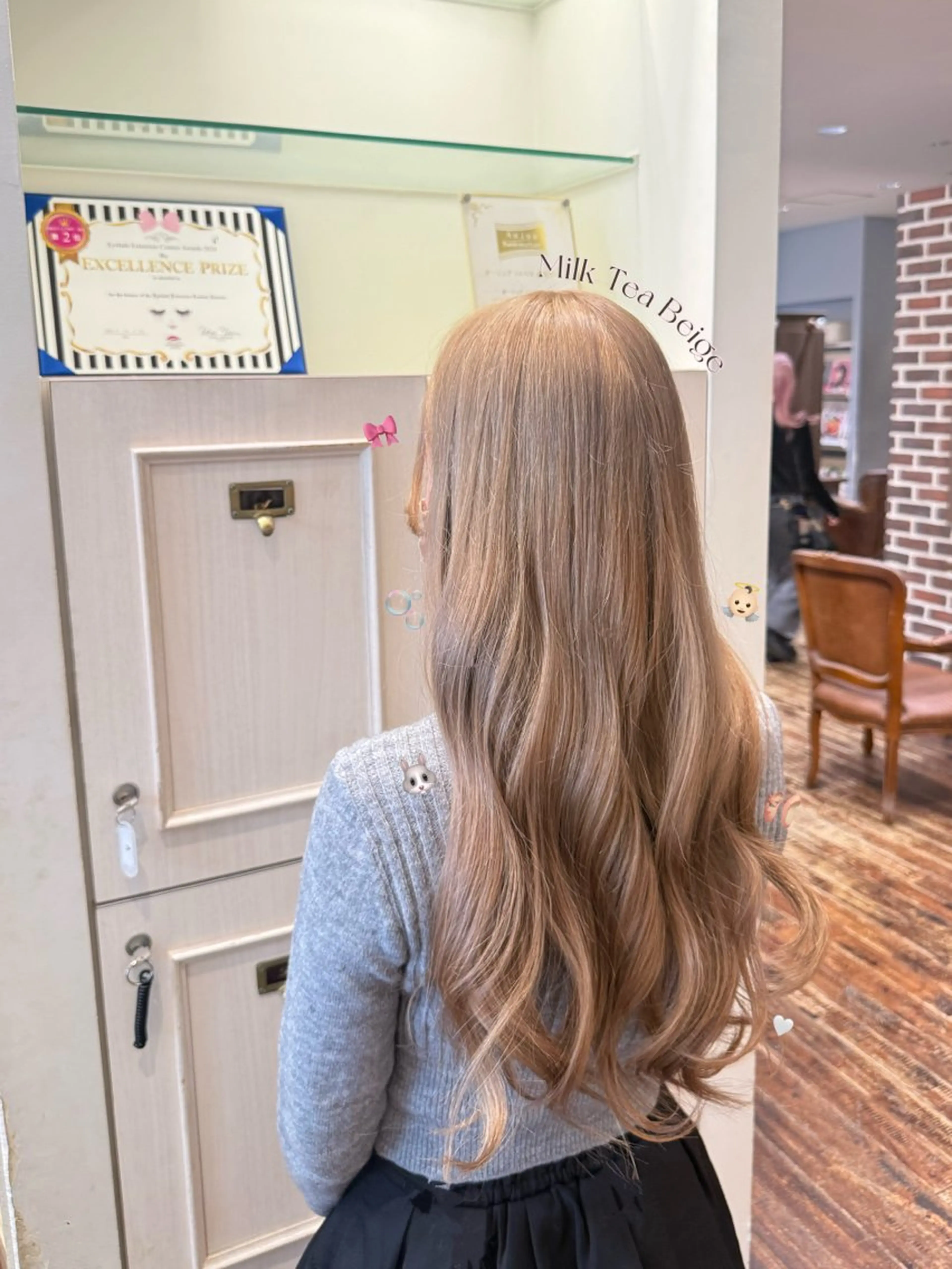 カラー ｢韓国風・ベージュ 特化｣サナのヘアスタイル