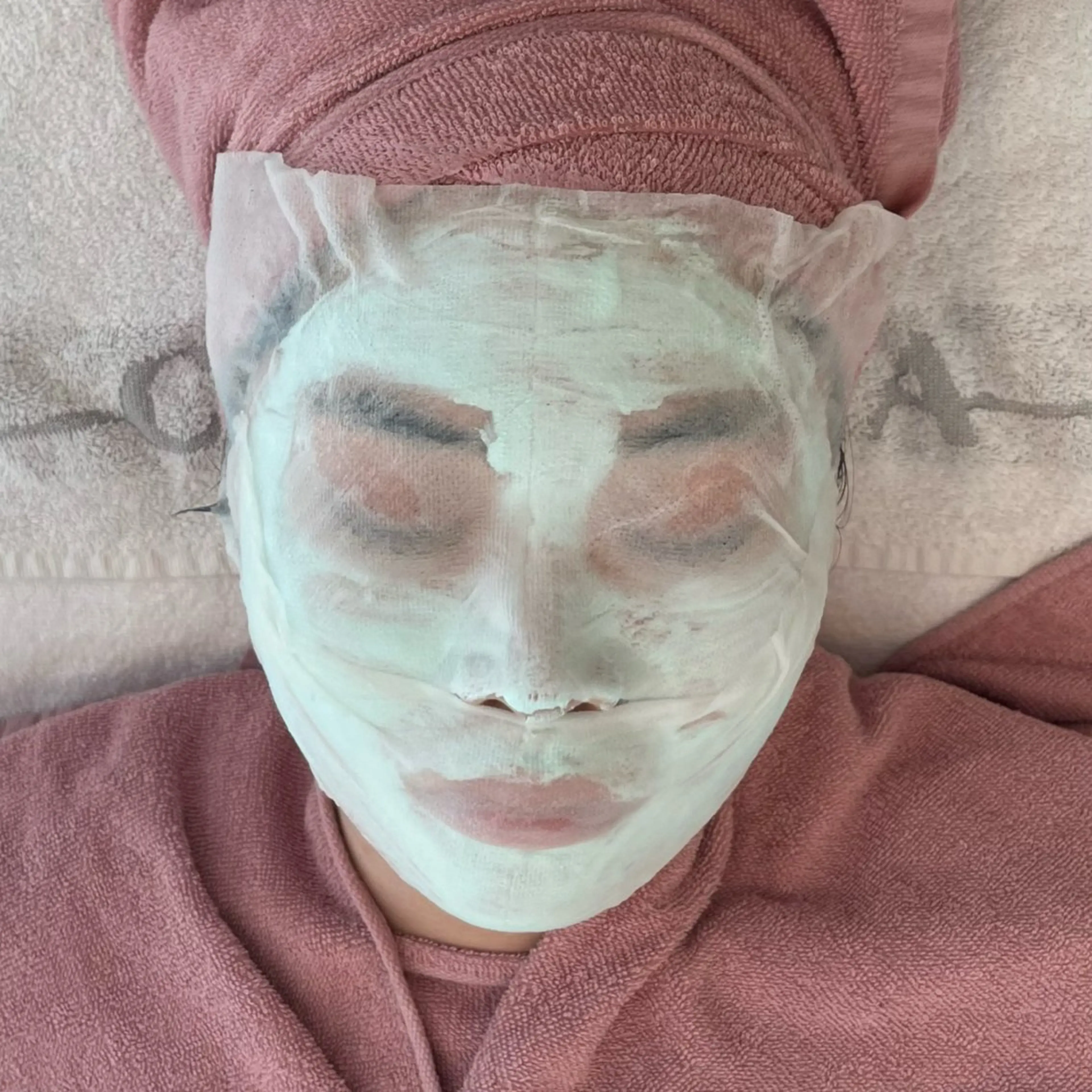 肌質改善エステ chiffonのエステ・リラクイメージ