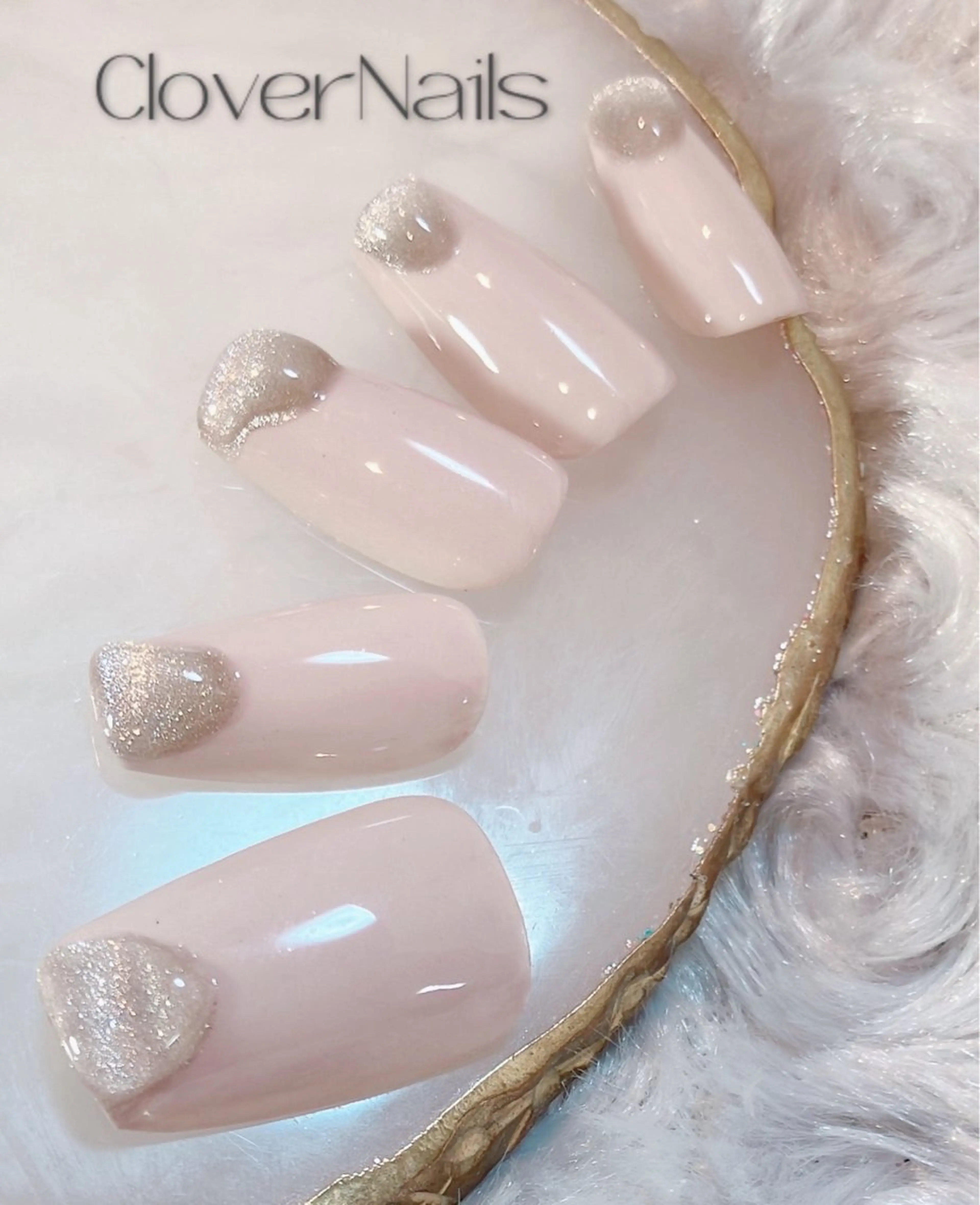 ネイル マグネットネイル ニュアンスネイル ハンドネイル 自宅ネイルサロン クロバーネイルのネイルデザイン