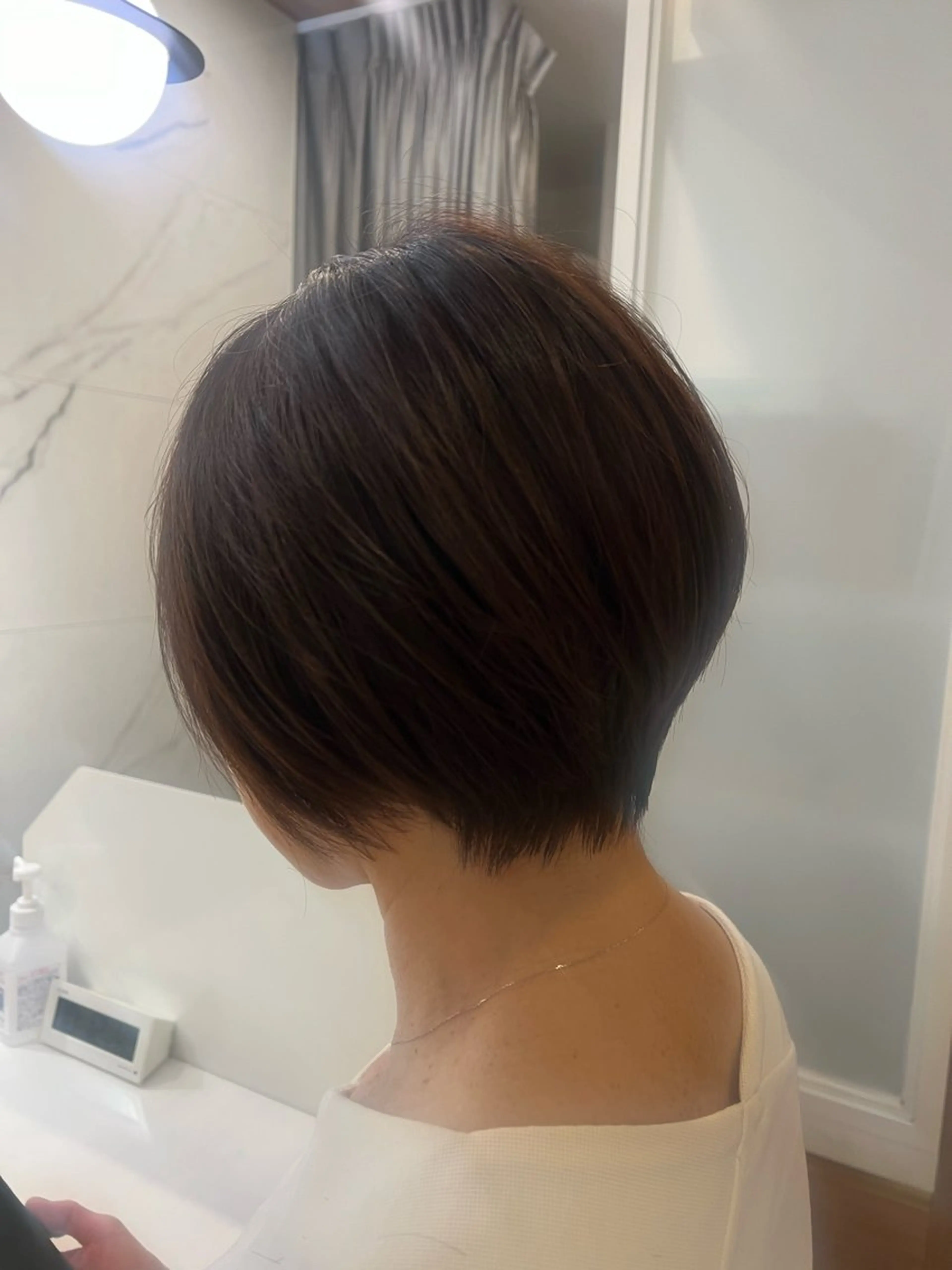 ショート 村中 逸紀のヘアスタイル