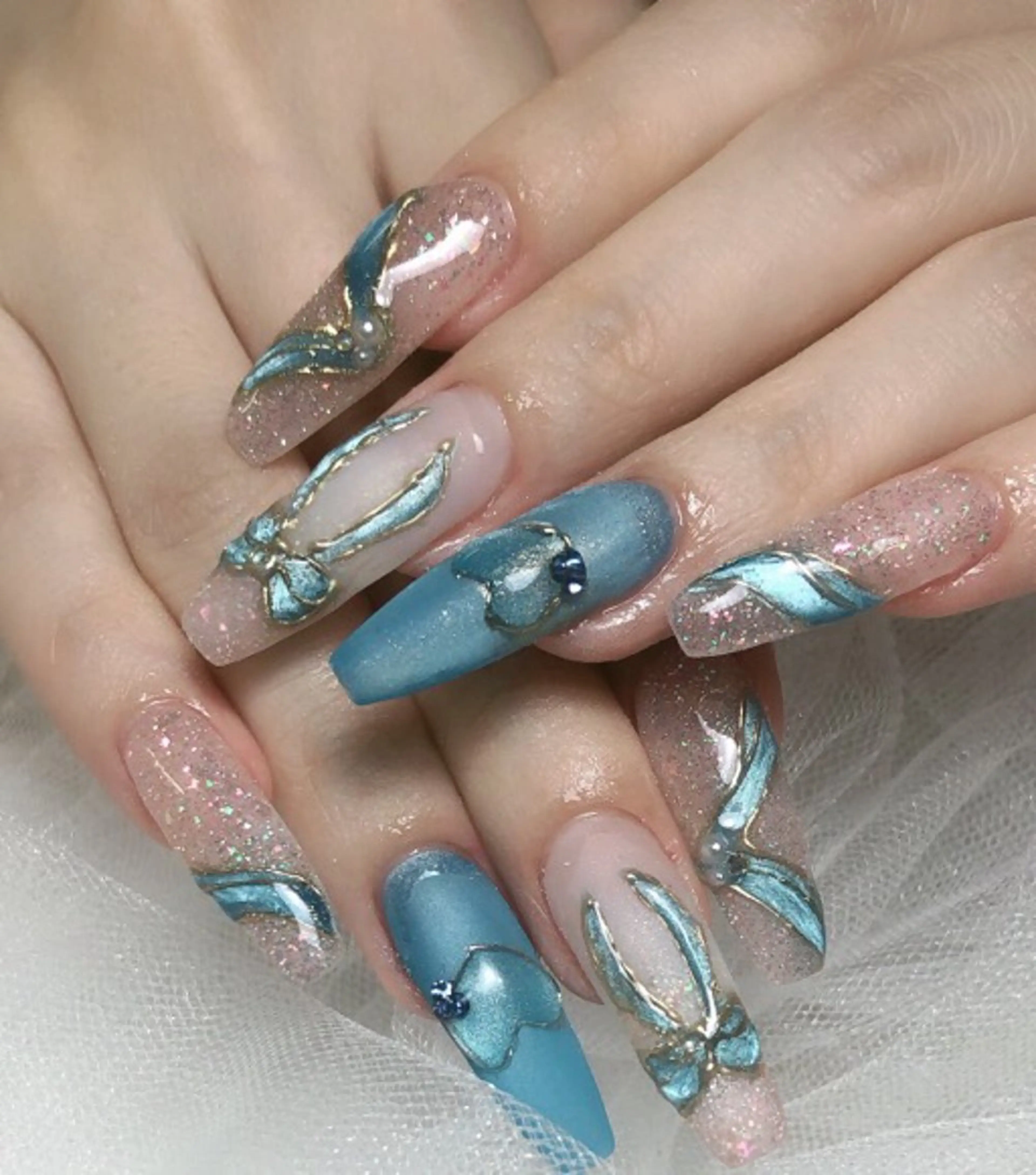 ネイル ハンドネイル LR.ONE ヨウのネイルデザイン