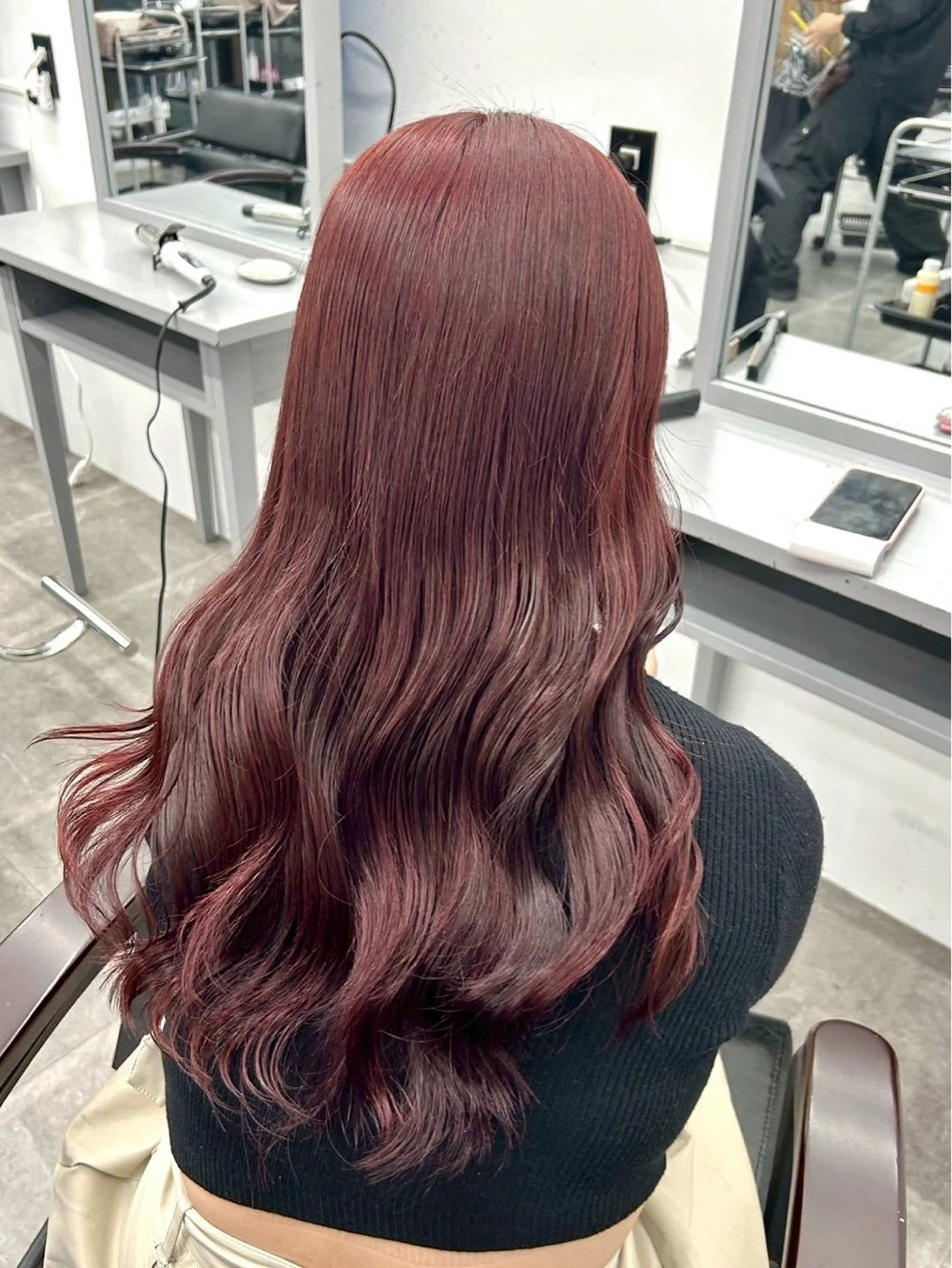 ロング shuse /艶カラー  栄のヘアスタイル
