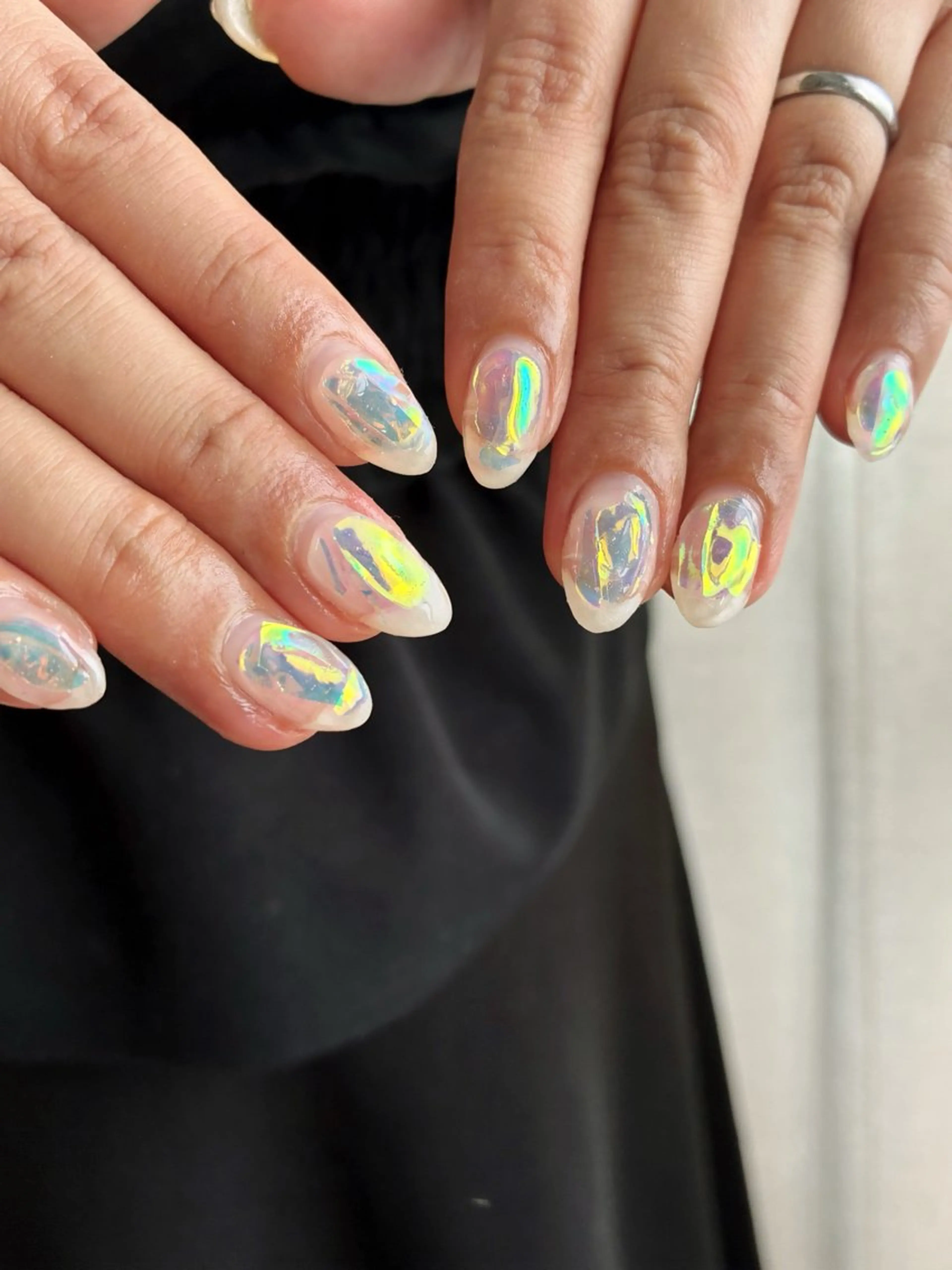 ネイル オーロラネイル 氷ネイル・うるうるネイル shiki_nail 🪐のネイルデザイン