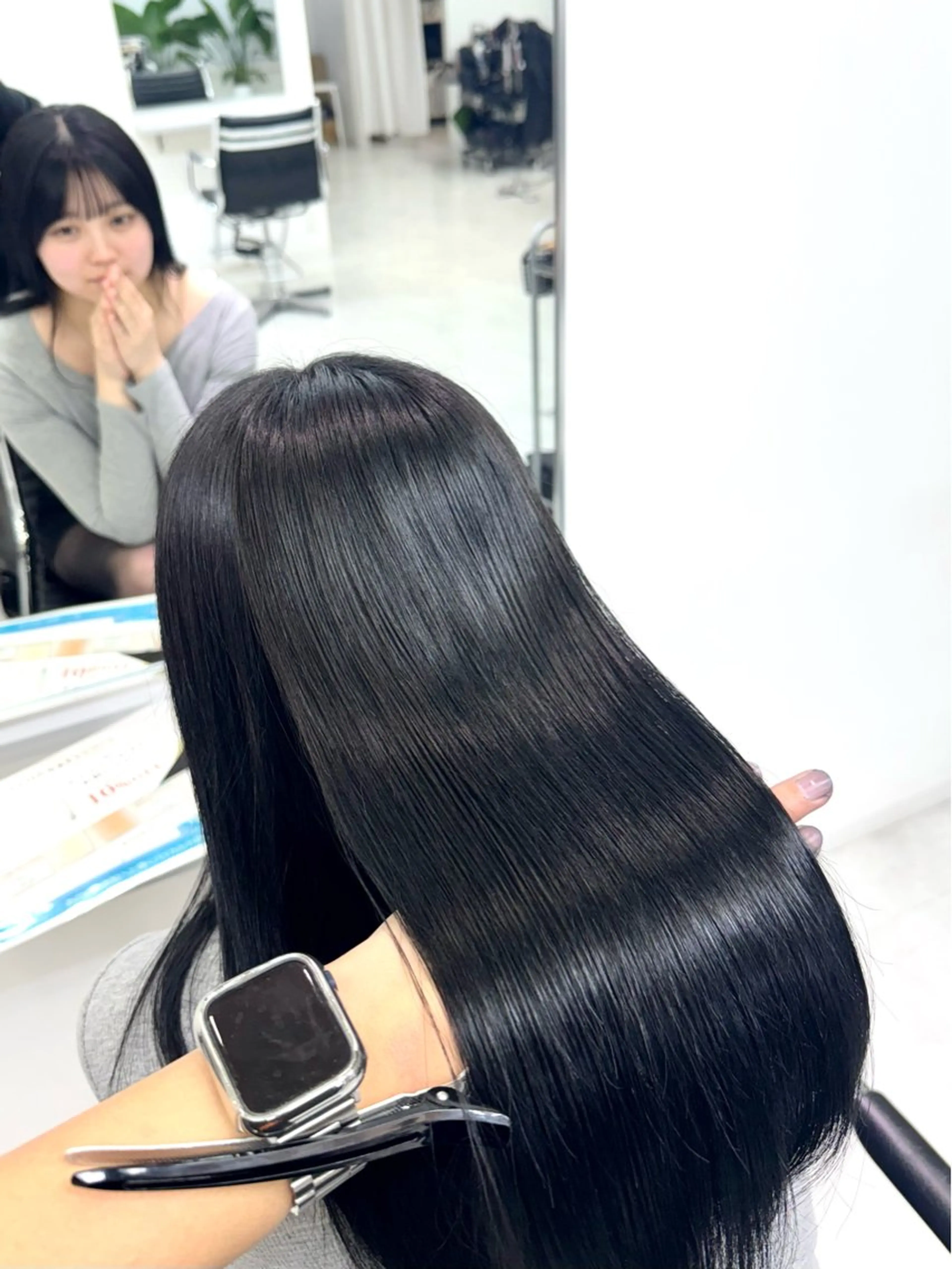 《ミニモ限定価格✨》カラー+4stepトリートメント《内部補修でうる艶》の写真