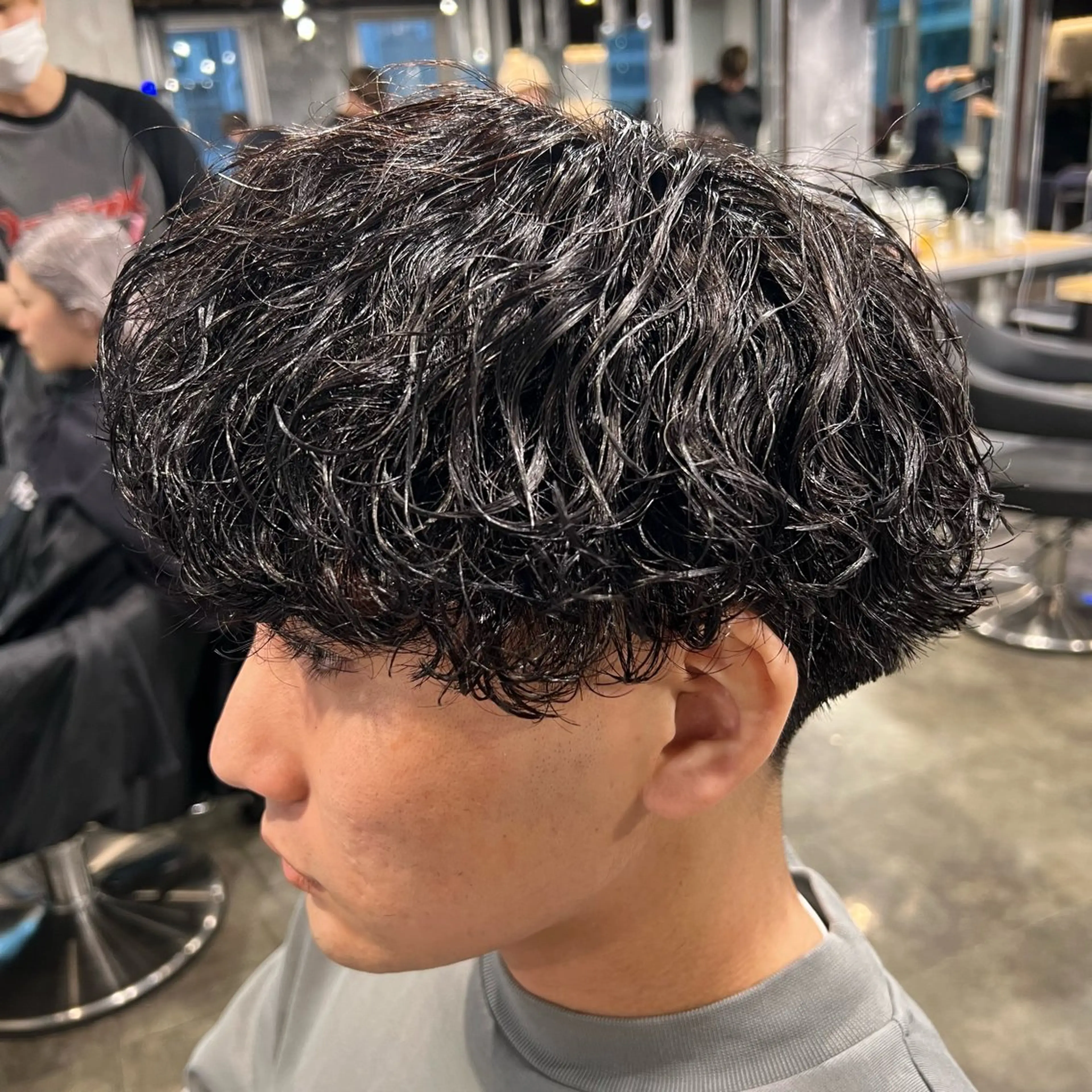 ショート カラー パーマ ヘアアレンジ メンズ キッズ アップバング センターパート メンズハイライト マッシュ メンズパーマ 🔷横浜1のパーマ 職人🔷将太郎のヘアスタイル