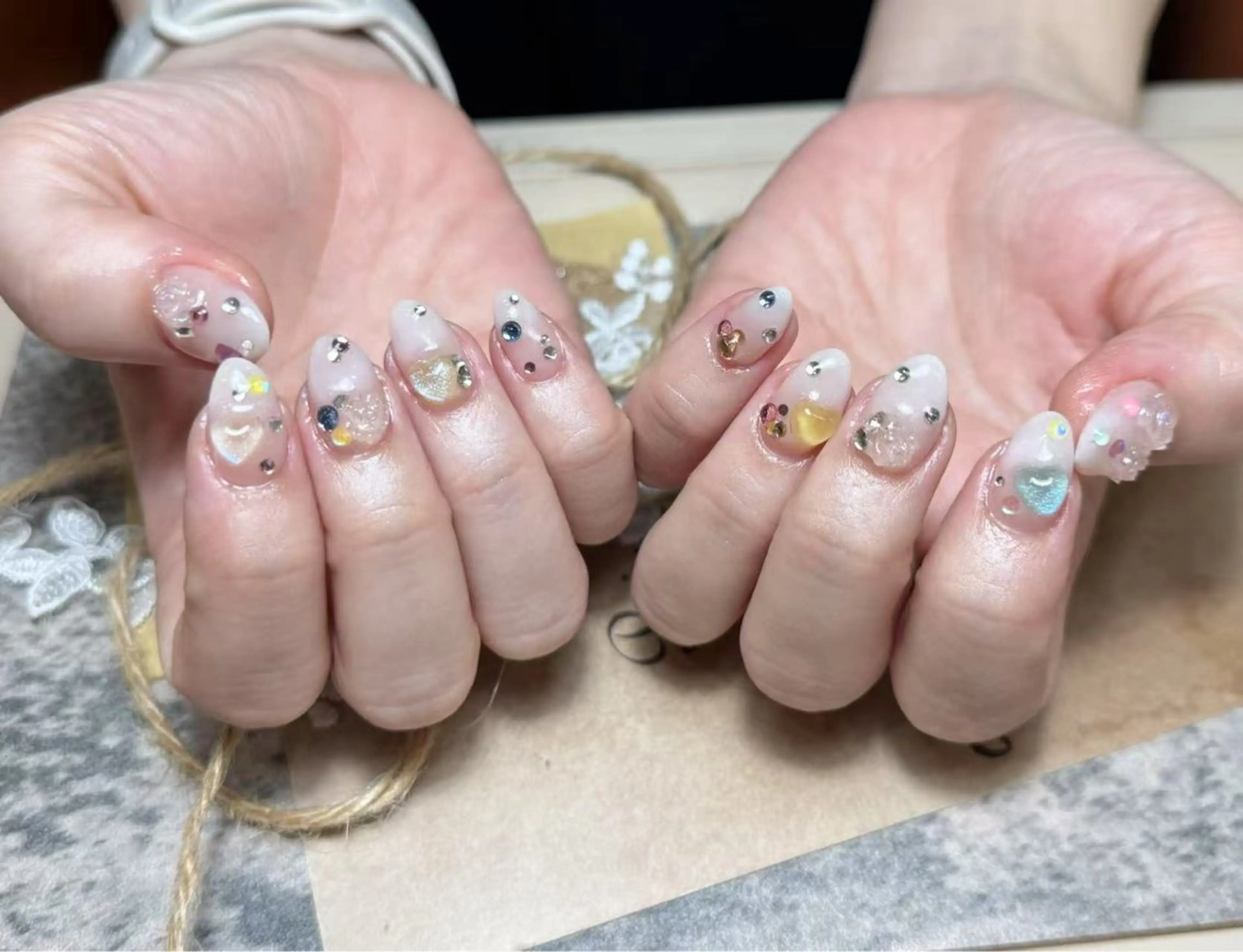 ネイル ishiro 🍂のネイルデザイン