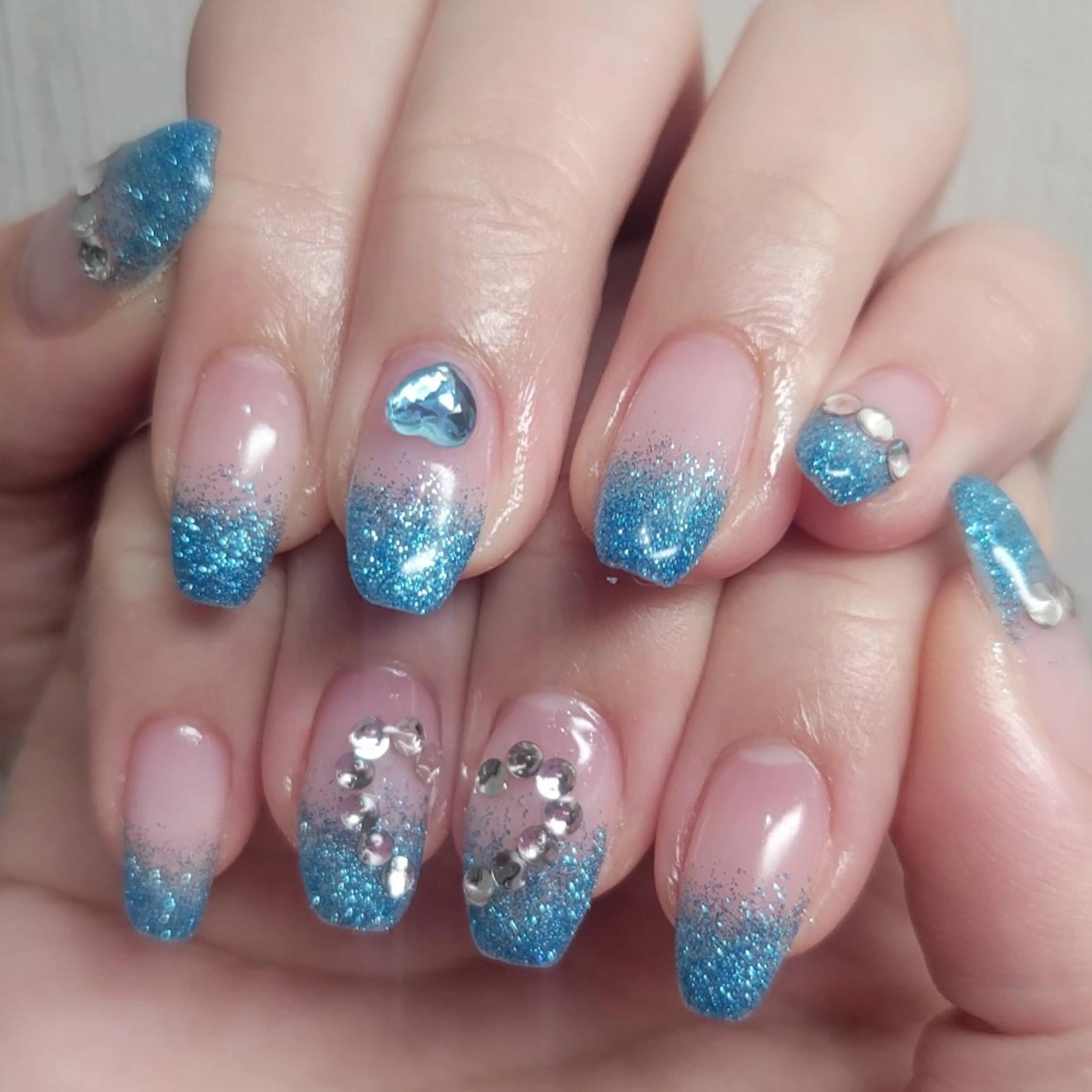 ネイル ハンドネイル ネイルサロン ノアナのネイルデザイン