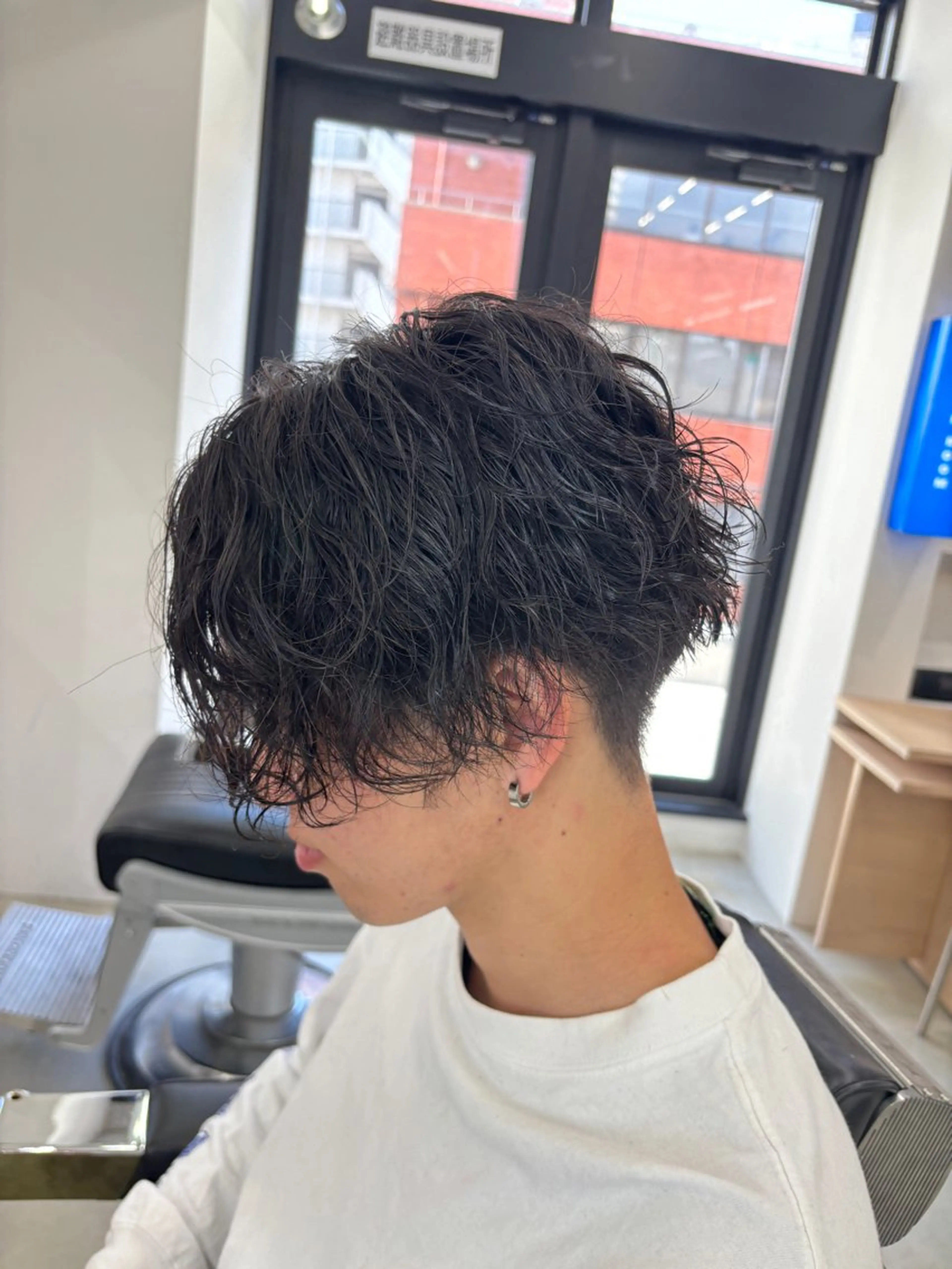 ショート パーマ職人DAIKI ツイスパ/波巻きのヘアスタイル