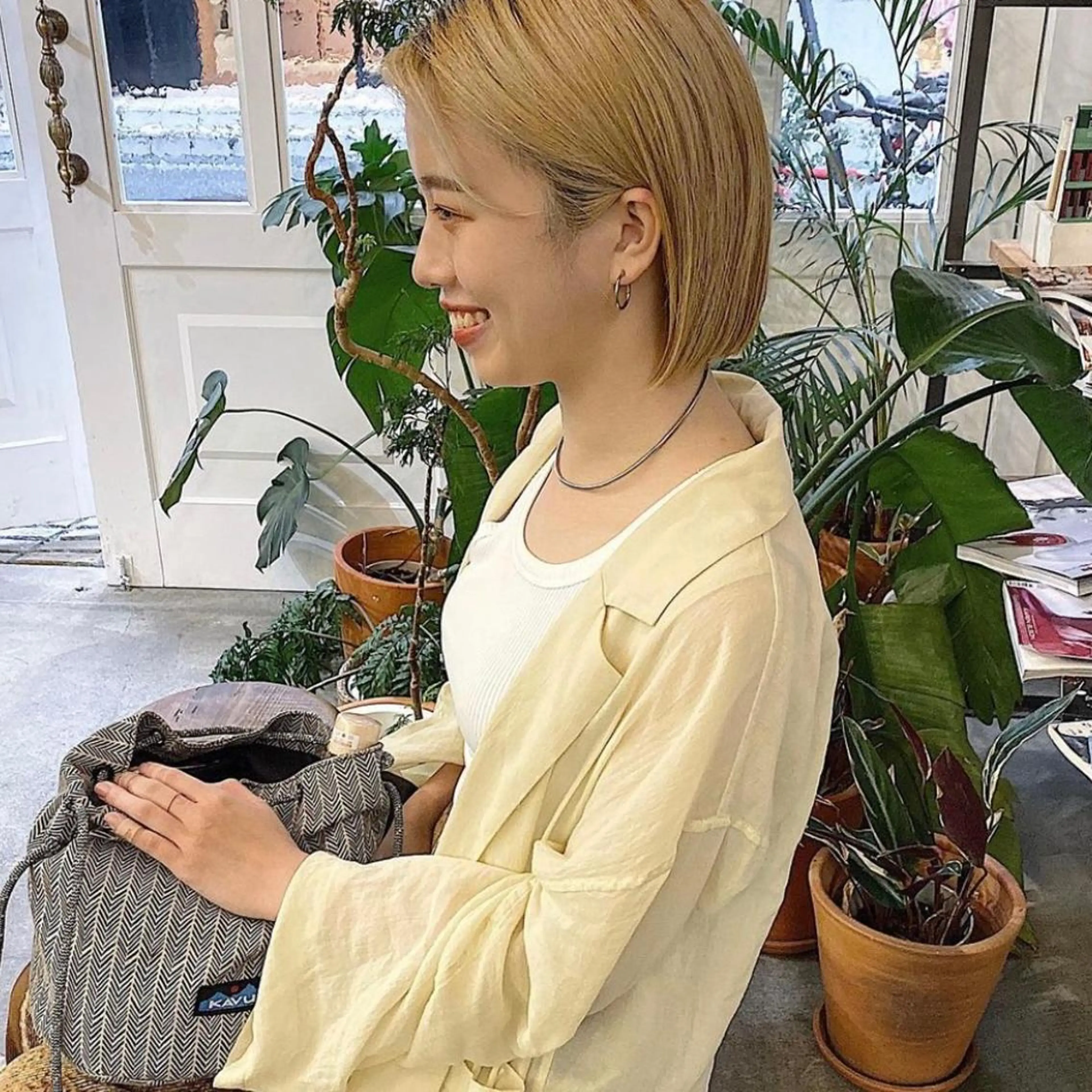 ショート カラー デザインカラー🥂 YUKAのヘアスタイル