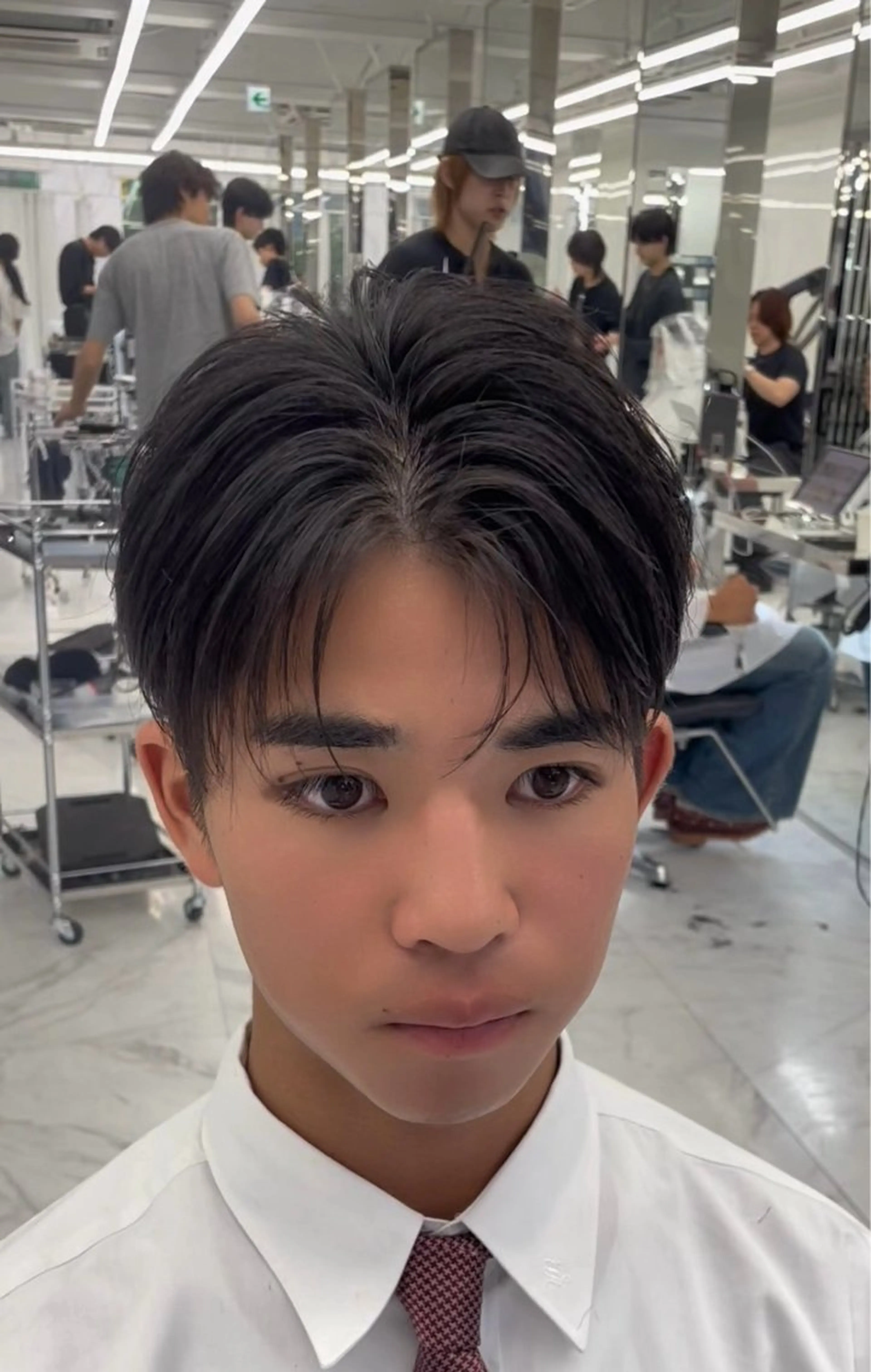 ショート 蛯原 興輝のヘアスタイル