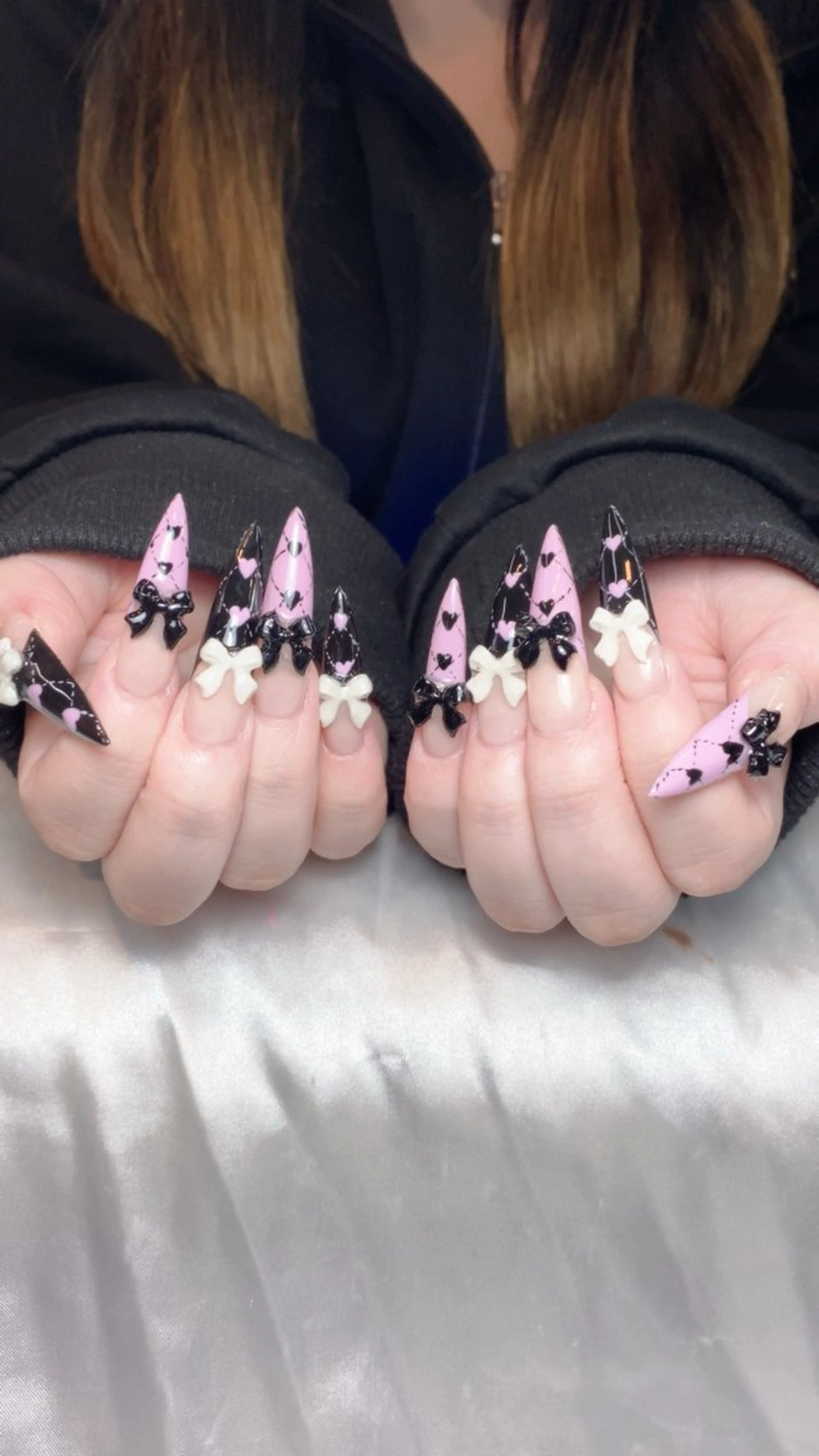 ネイル べっ甲ネイル チークネイル フラッシュネイル フレンチネイル グラデーション ハンドネイル ハンドケア Rei _Nailのネイルデザイン