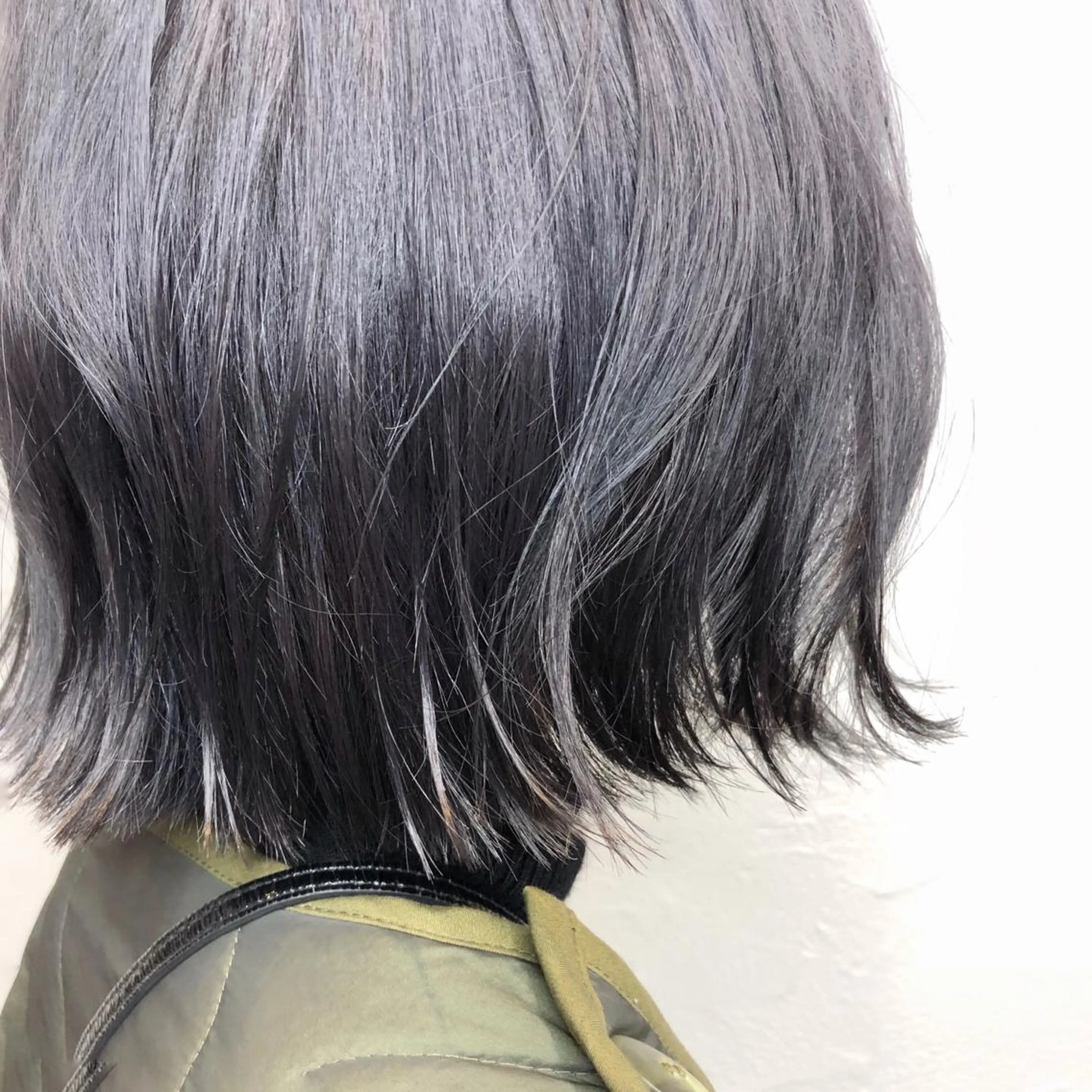 ショート アッシュ カット ヘアカラー CUORE クオーレのヘアスタイル