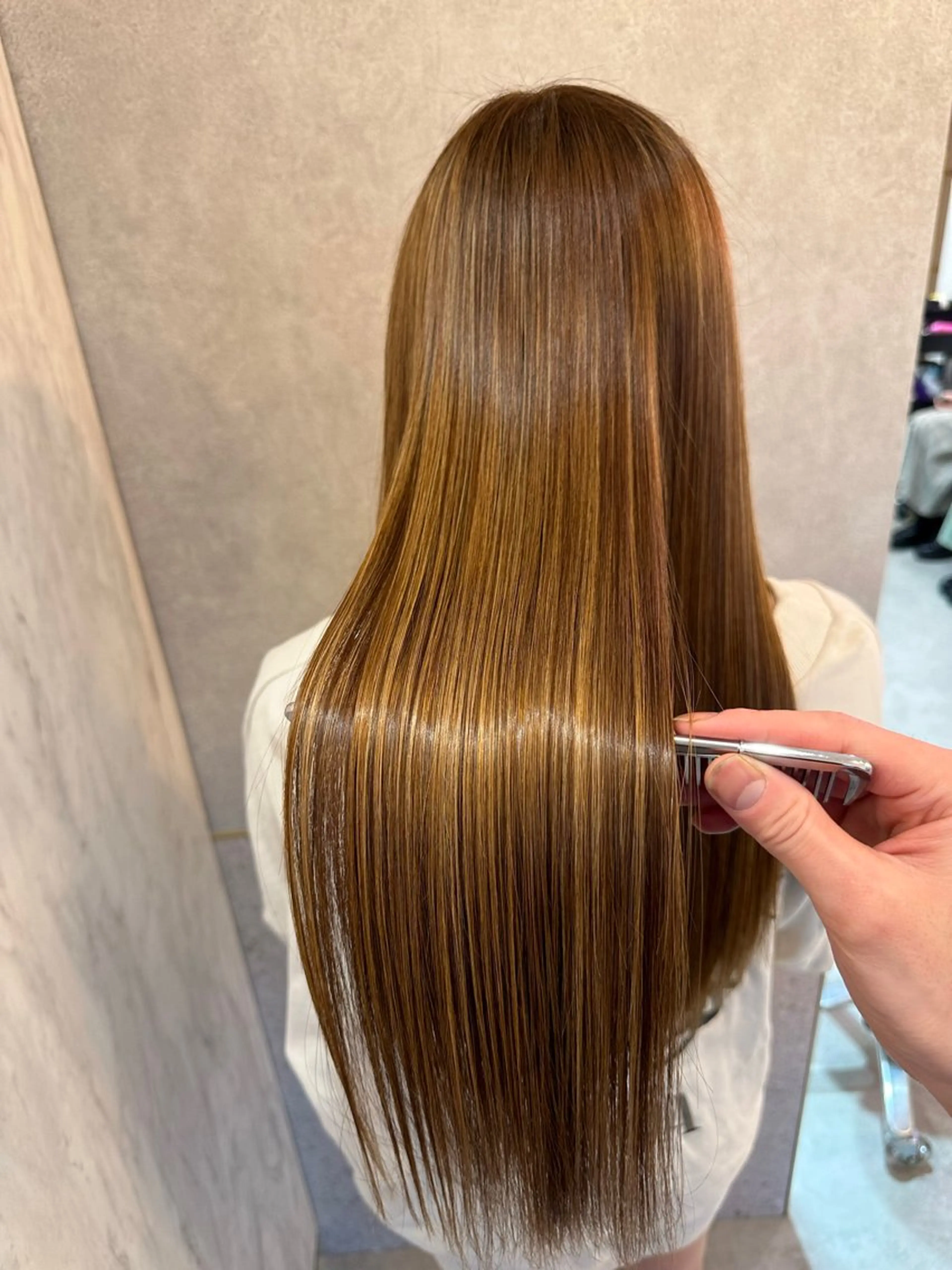 セミロング トリートメント 新宿/韓国風レイヤー 髪質改善/渋谷直樹のヘアスタイル