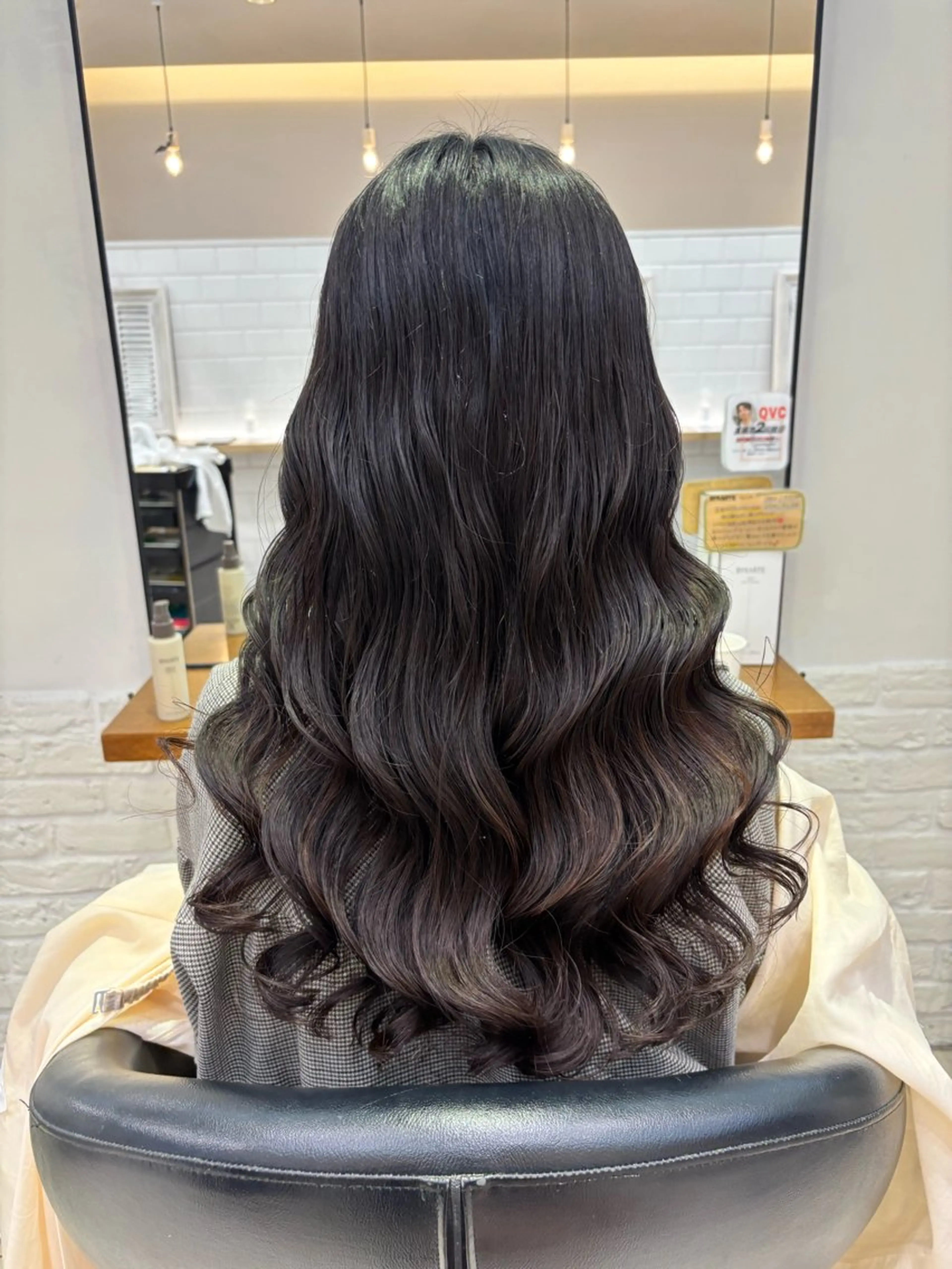 ロング コテ巻き風パーマ🫧 麻尋のヘアスタイル