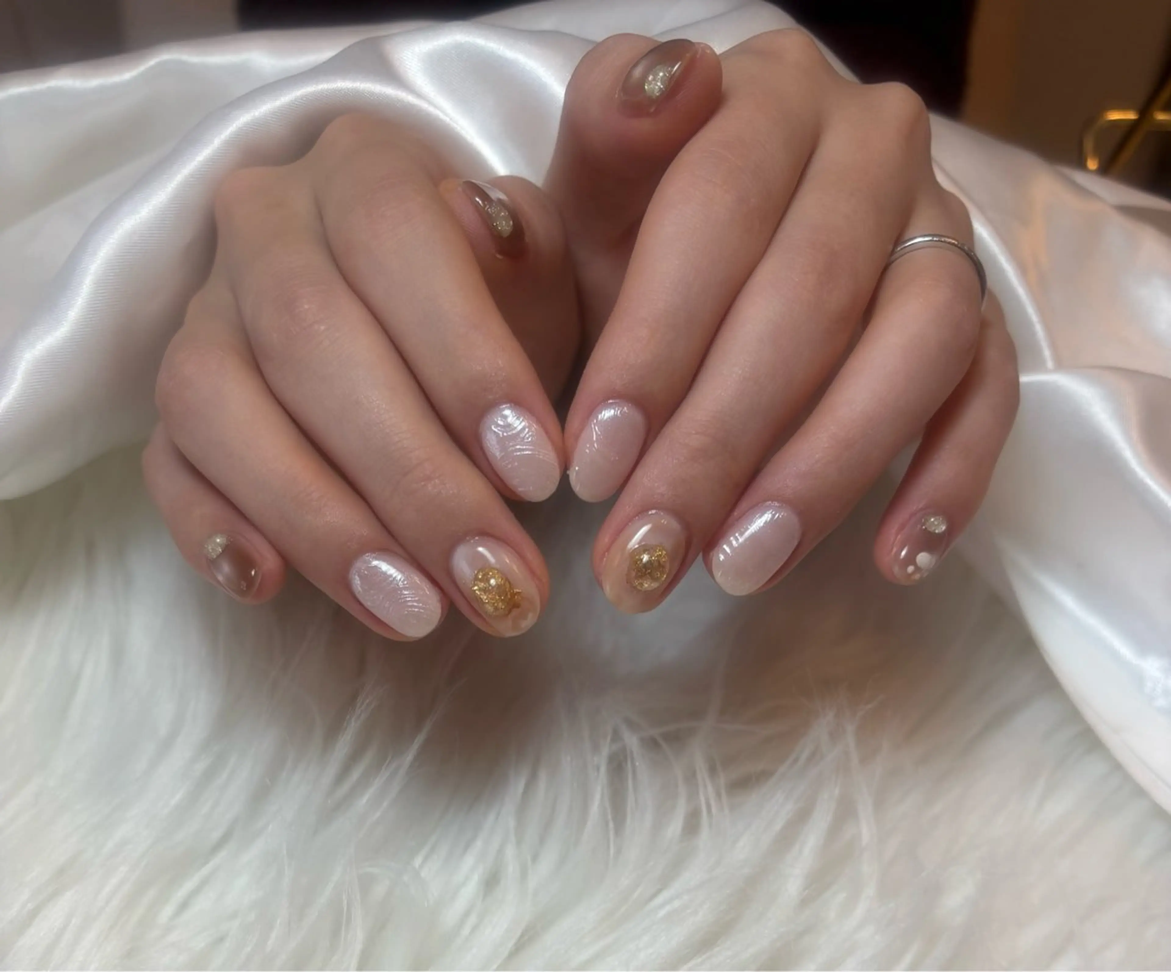 ネイル ブルー フレンチネイル キラキラネイル 韓国ネイル マグネットネイル ハンドネイル timtam --sakiのネイルデザイン