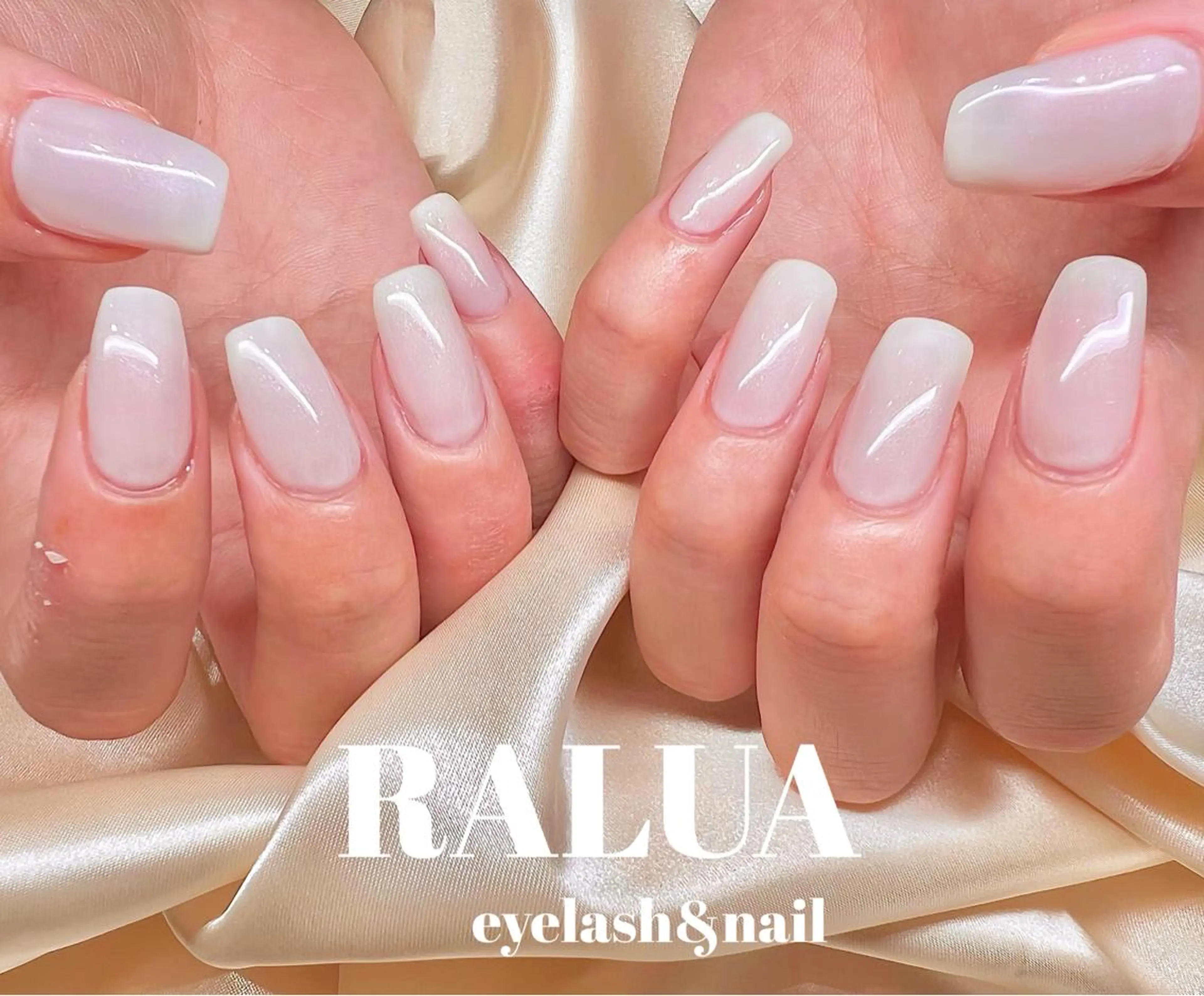 ネイル RALUA shiori🐰のネイルデザイン