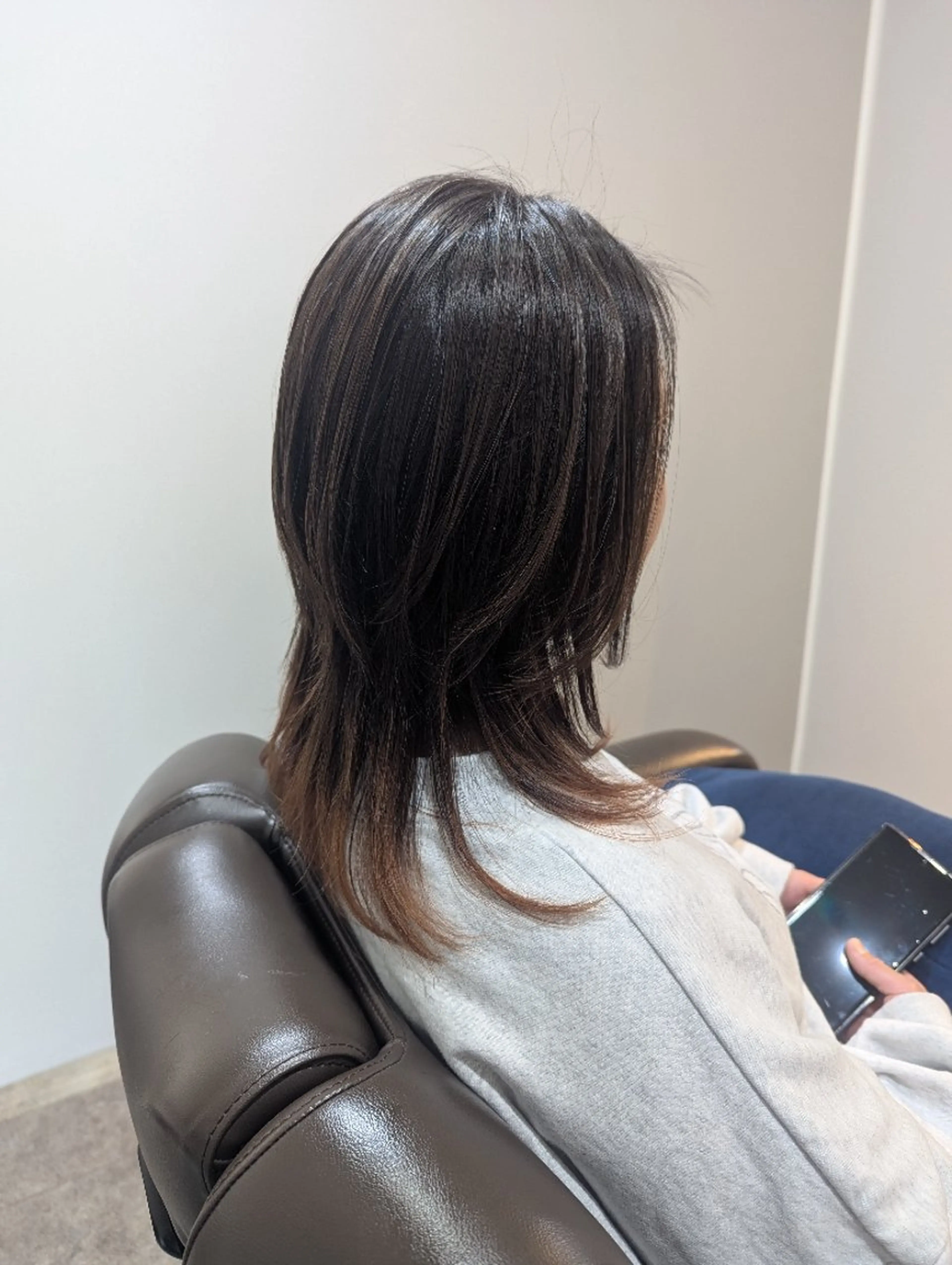 セミロング Aioon 馬込 彩子のヘアスタイル