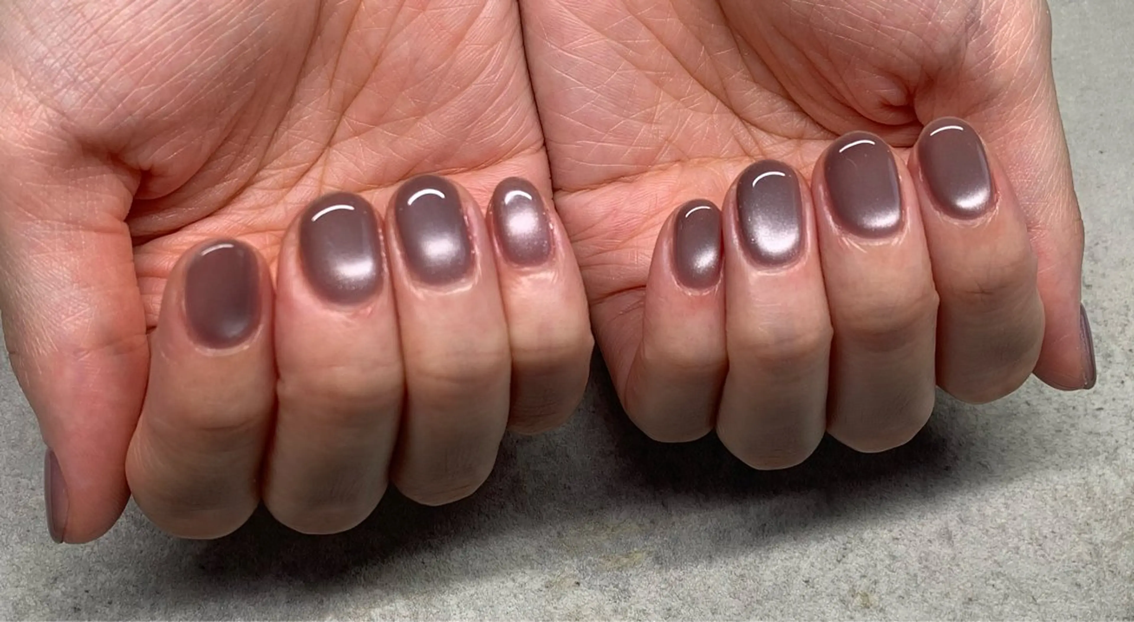ネイル フラッシュネイル マグネットネイル ニュアンスネイル オフィスネイル ショートネイル sufu. nail YUKIのネイルデザイン