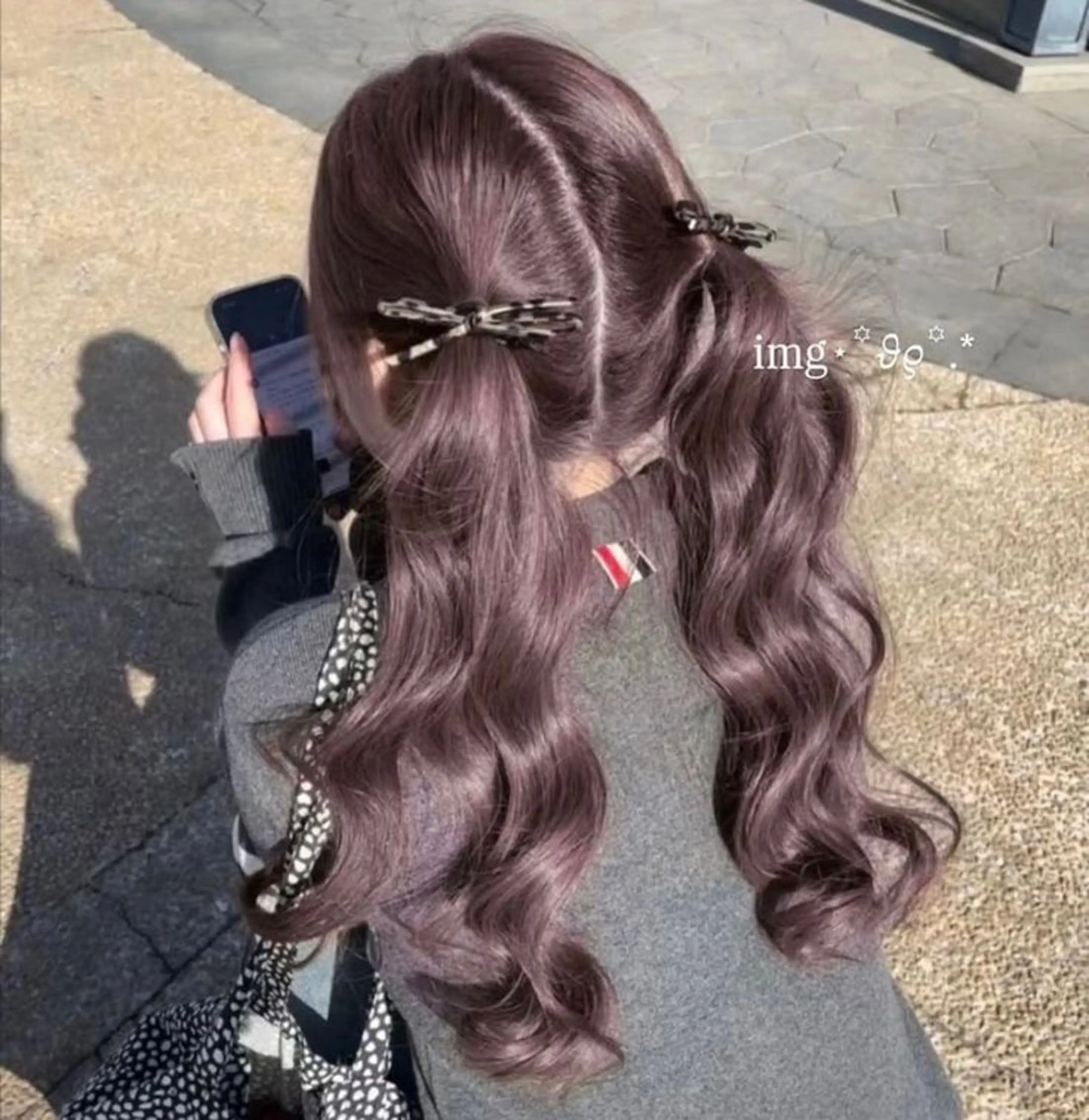 カラー レイヤーカット/ 酸性ストレート梅田のヘアスタイル