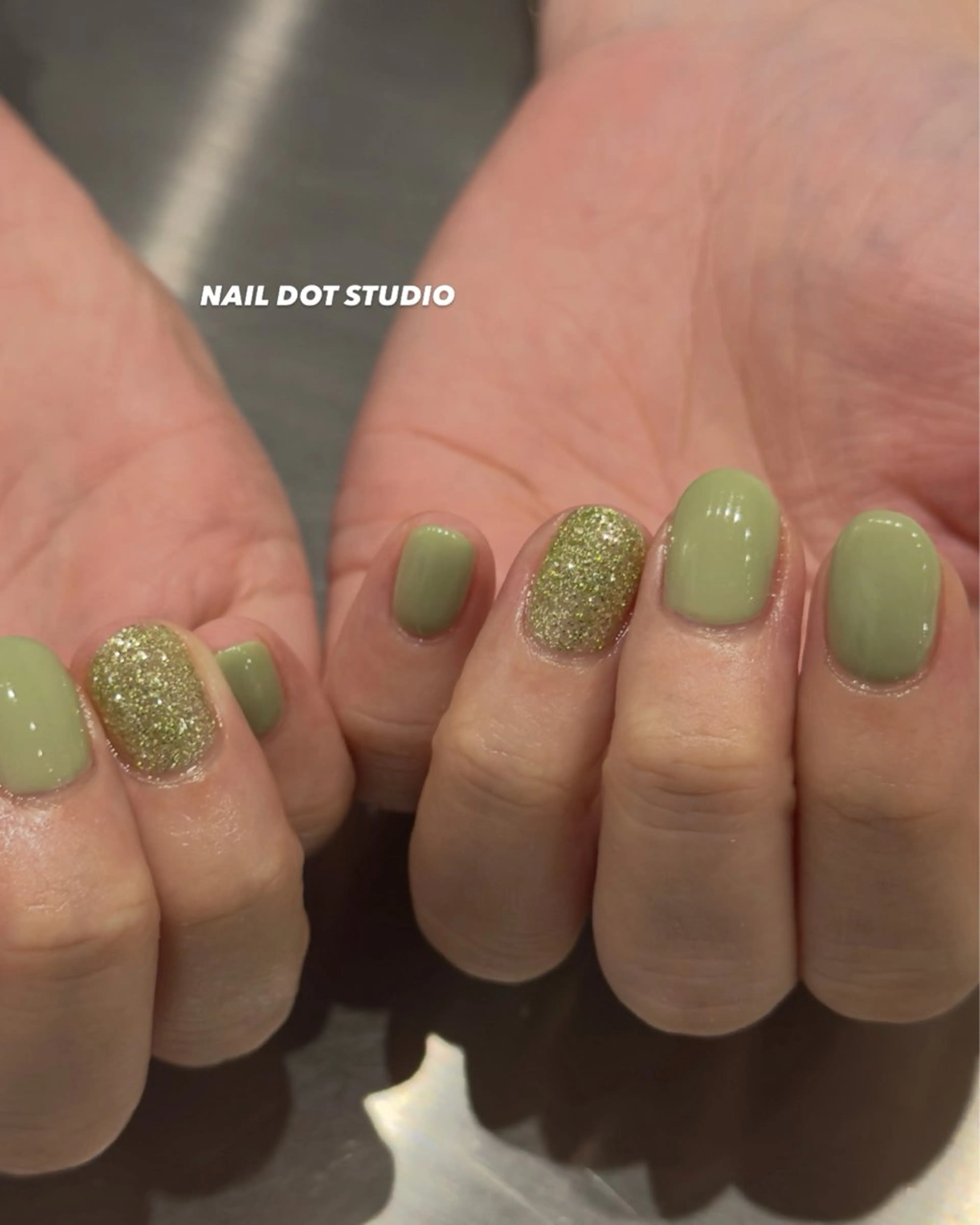 ネイル ハンドネイル NAILDOTSTU DIO SEINAのネイルデザイン