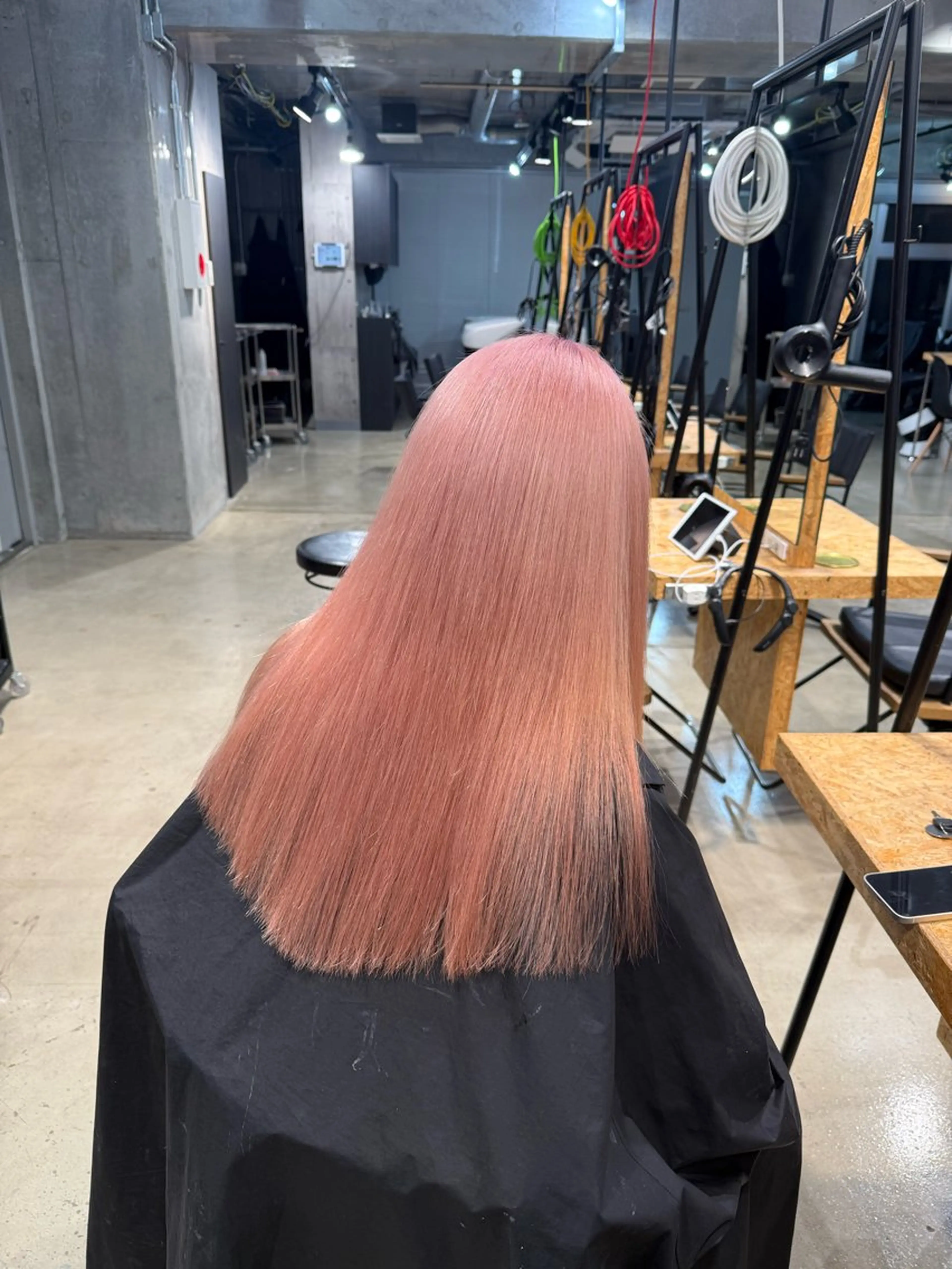 ロング カラー ベージュカラー ブリーチ ブロンド ピンクカラー ヘアカラー 【🥀履歴修正🥀】 ハイトーン職人/拓真のヘアスタイル