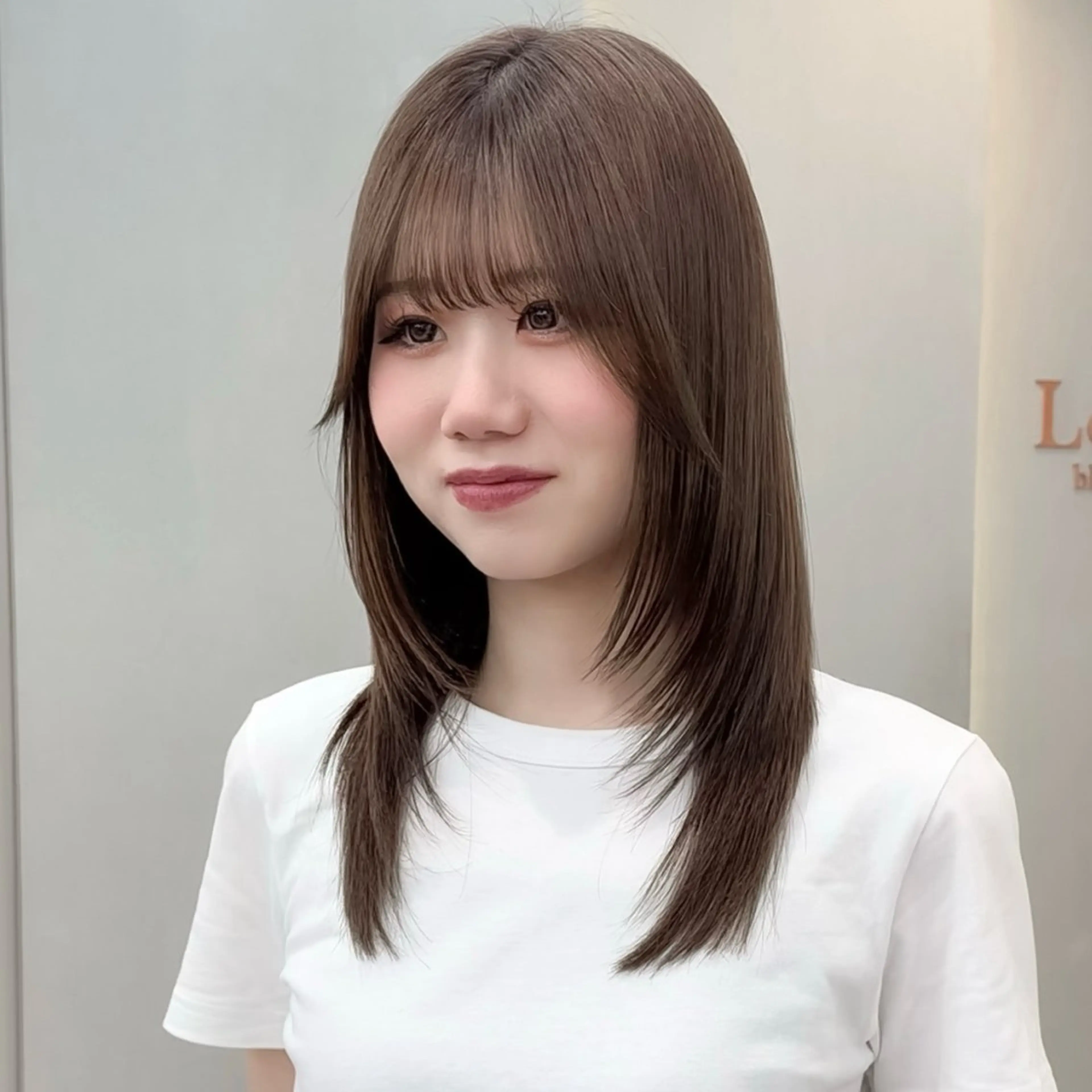 セミロング カット ヘアカラー トリートメント 縮毛矯正/韓国ヘア /レイヤー🎀ミズキのヘアスタイル