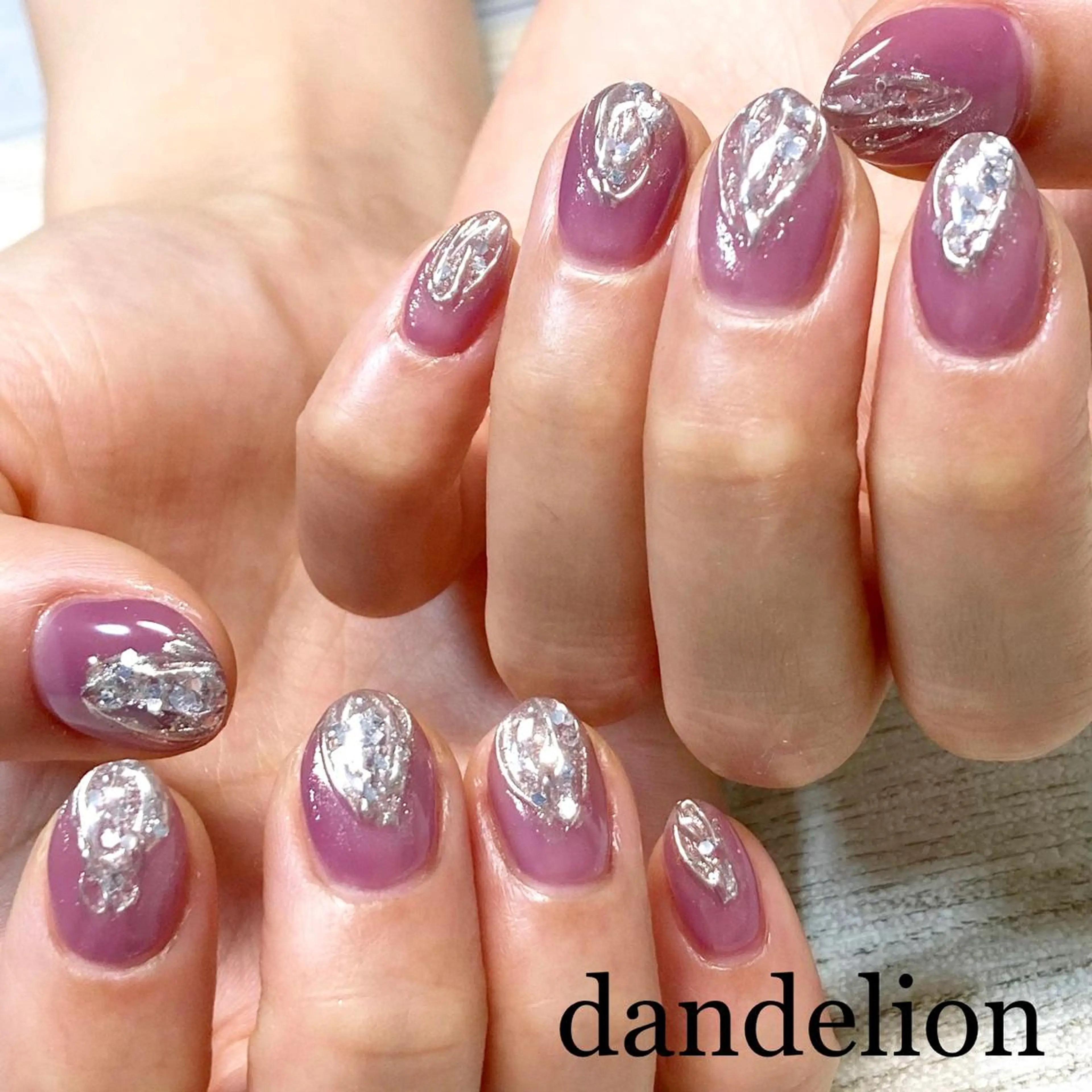 ネイル ハンドネイル ハンドケア dandelion ダンデライオンのネイルデザイン