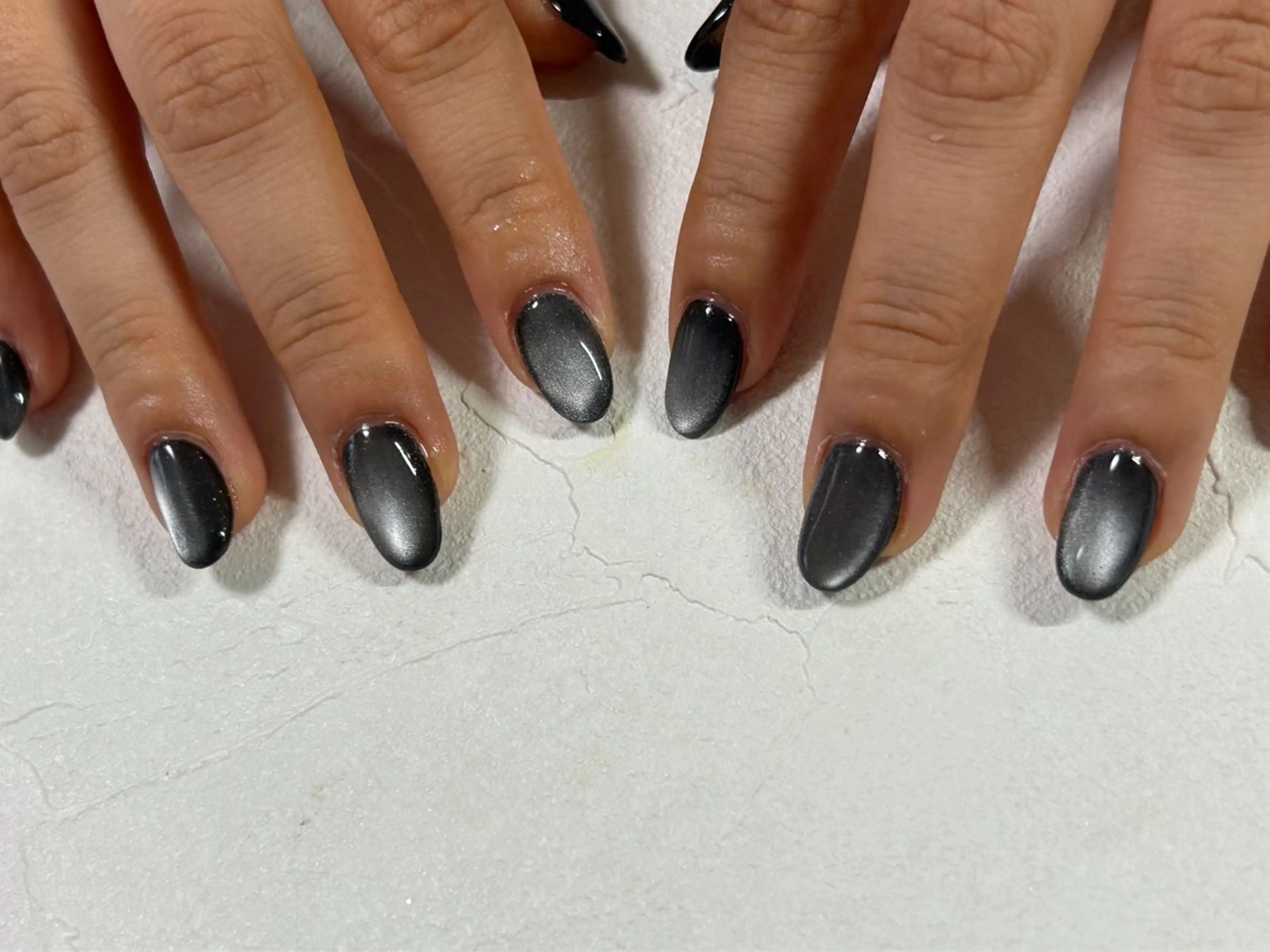 ネイル オーロラネイル フットネイル フレンチネイル ジェルネイル マグネットネイル ハンドネイル kiki nail &brow二子玉川の眉毛・アイブロウイメージ