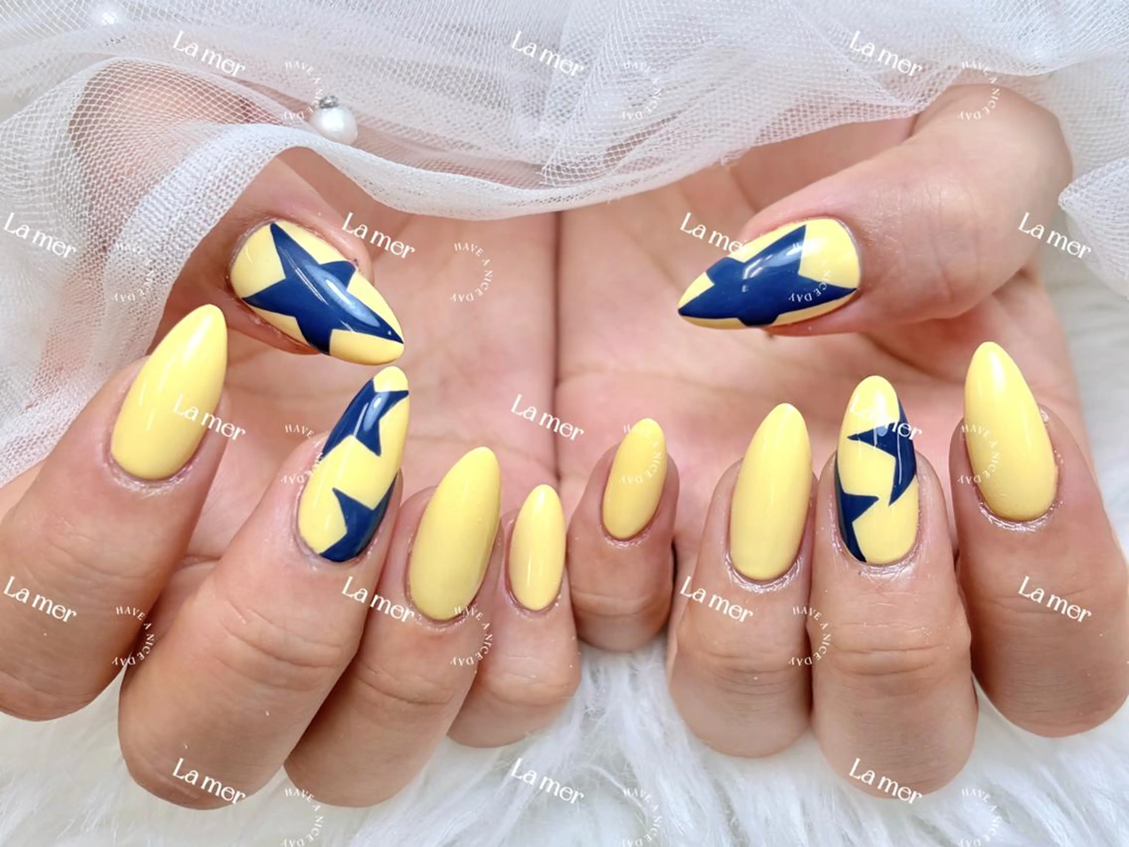 ネイル 🌻 Momoko_のネイルデザイン