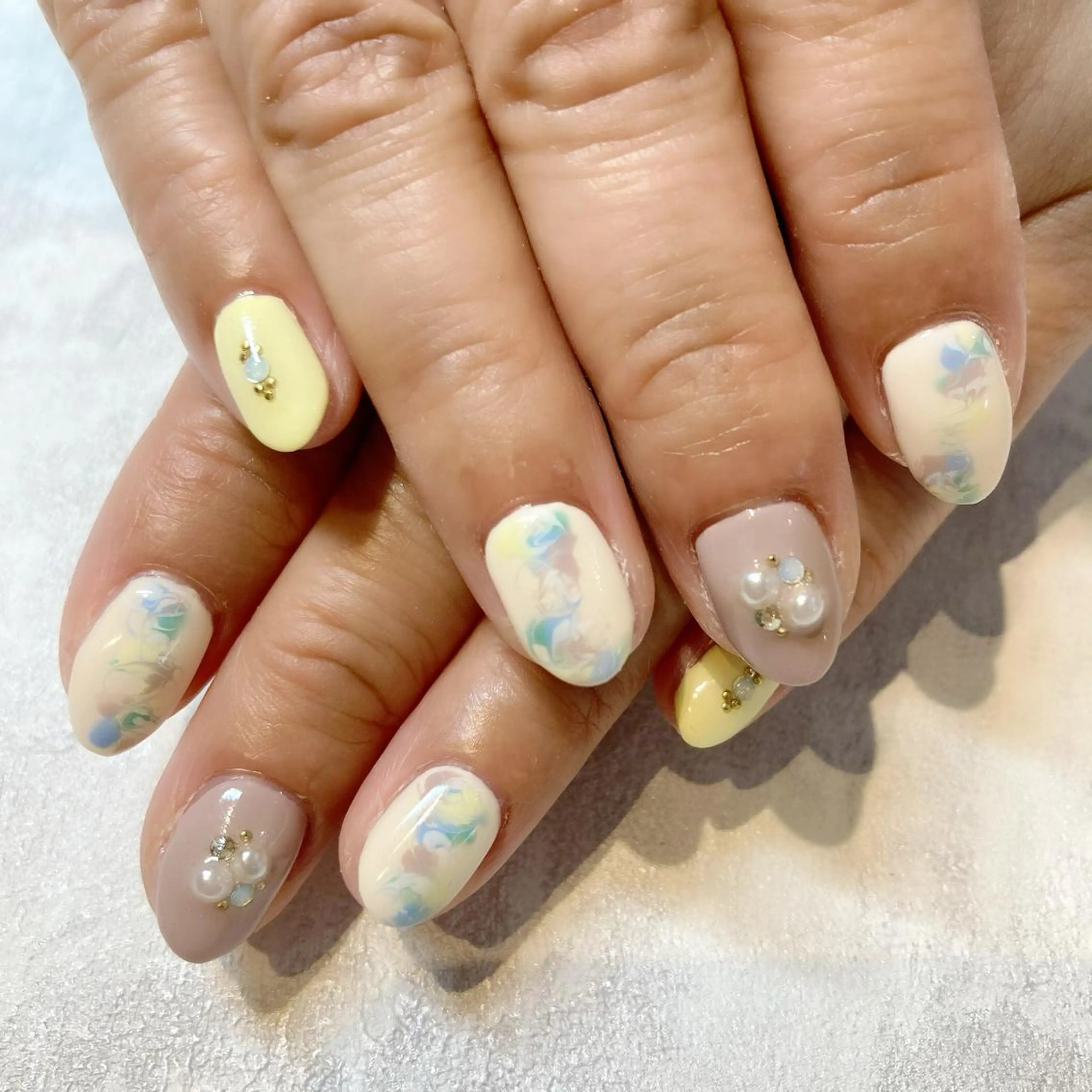 ネイル #Rakuun所属・Rakuun のんのネイルデザイン