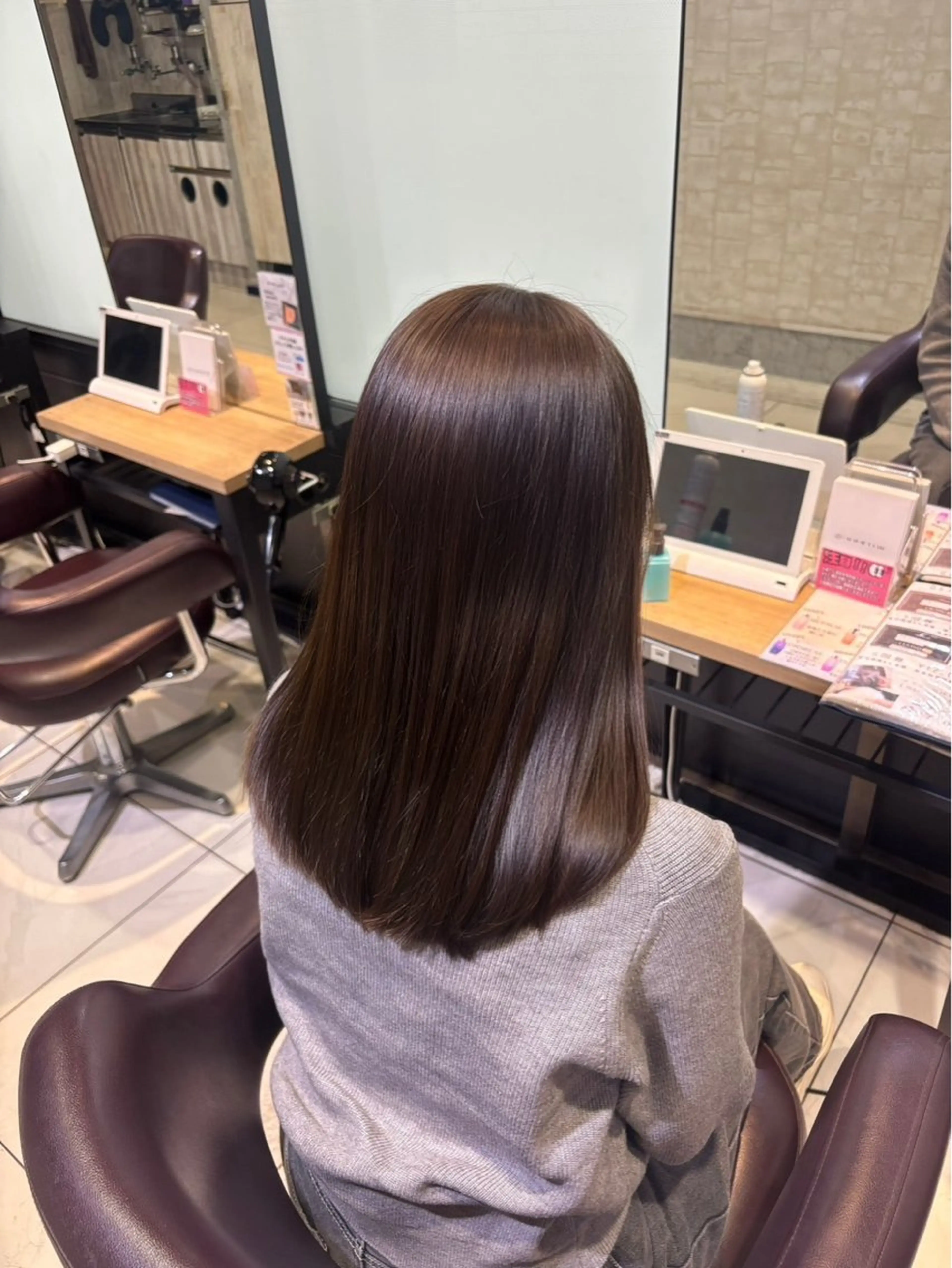 髪質改善 💠 韓国風うる艶/シオリのヘアスタイル