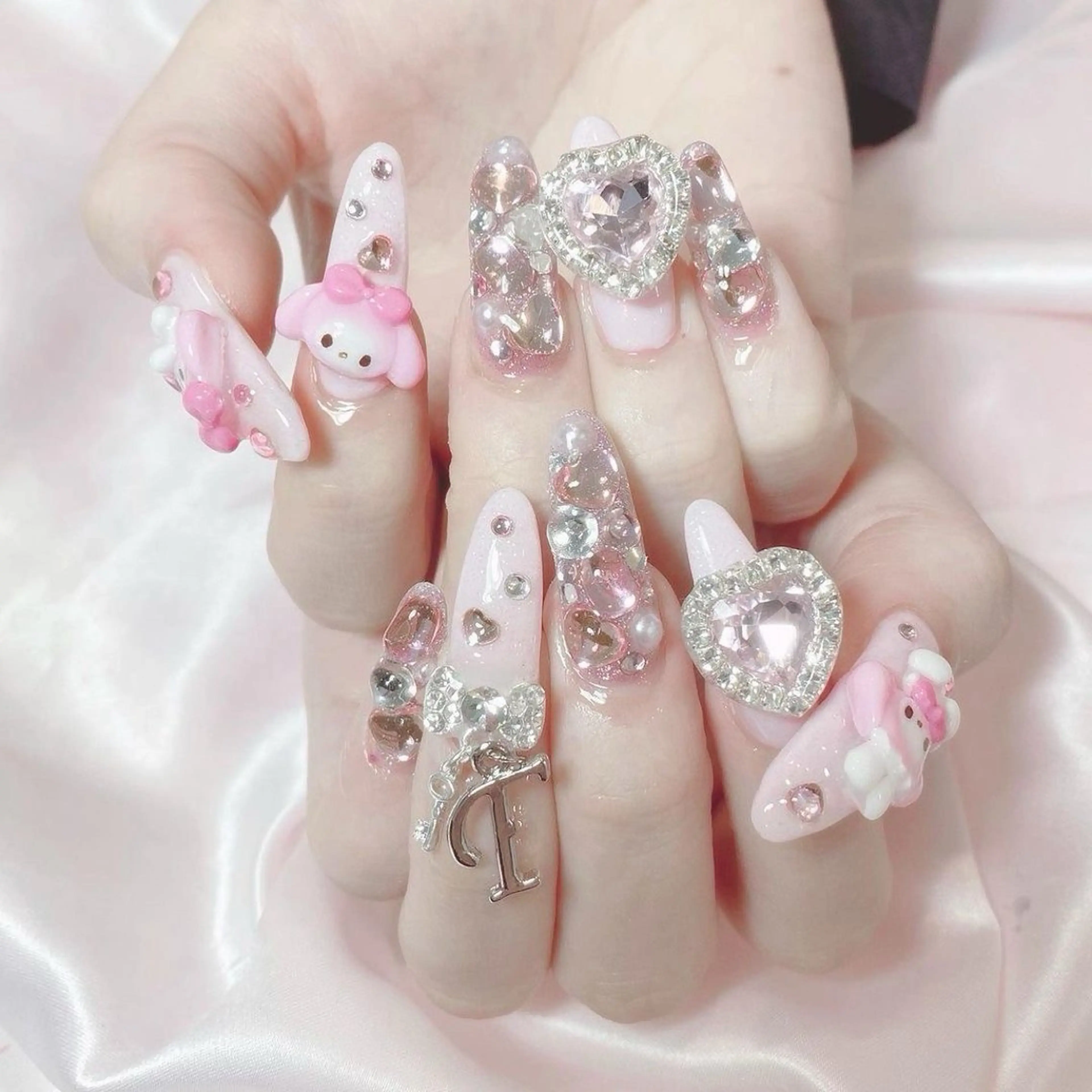 ネイル 長さ出し マグネットネイル ミラーネイル ピンク ネイルチップ Lee Nailsのネイルデザイン