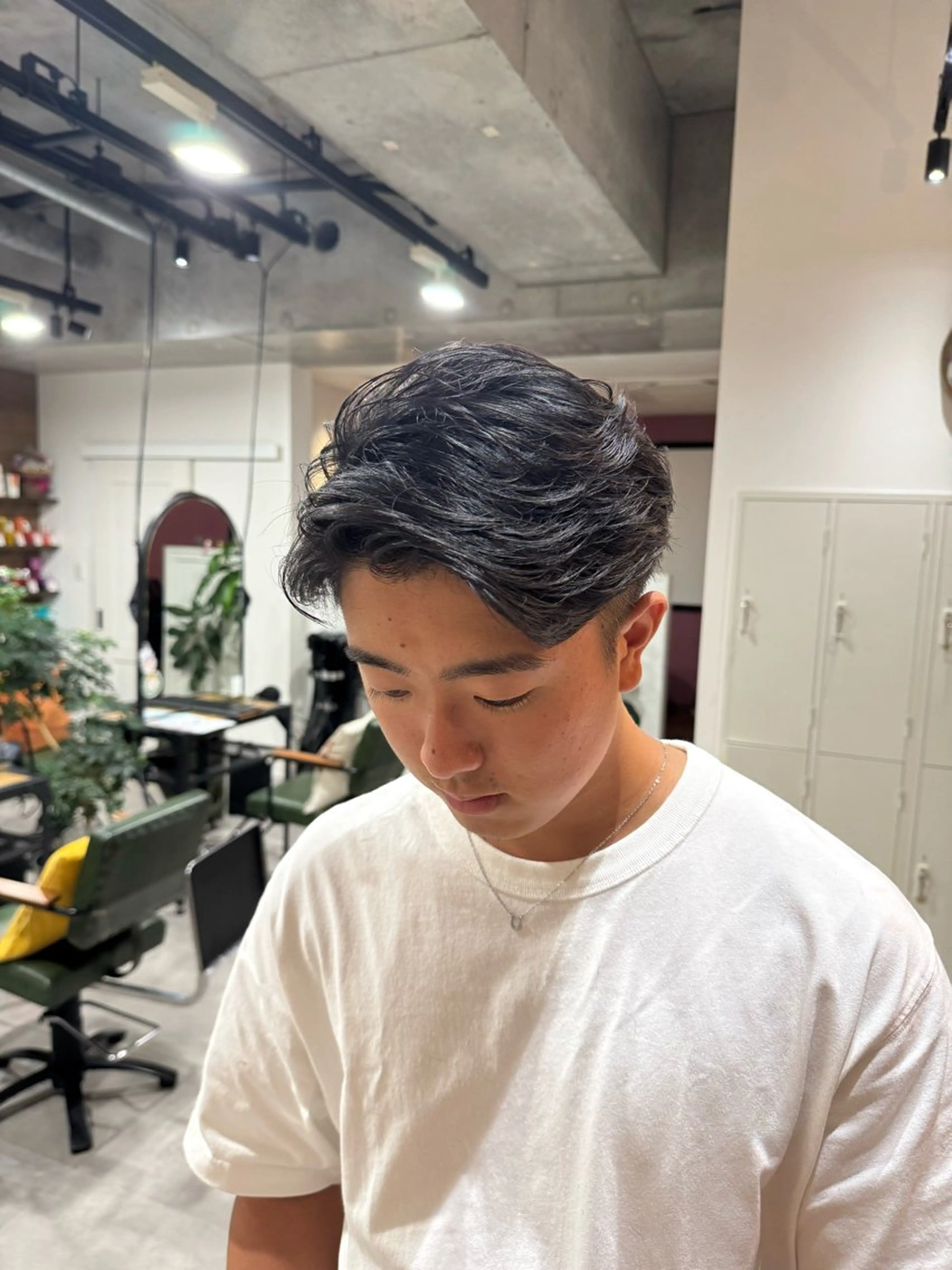 メンズ カット 平尾/艶カラー/ アッシュ系/中川誠大のヘアスタイル