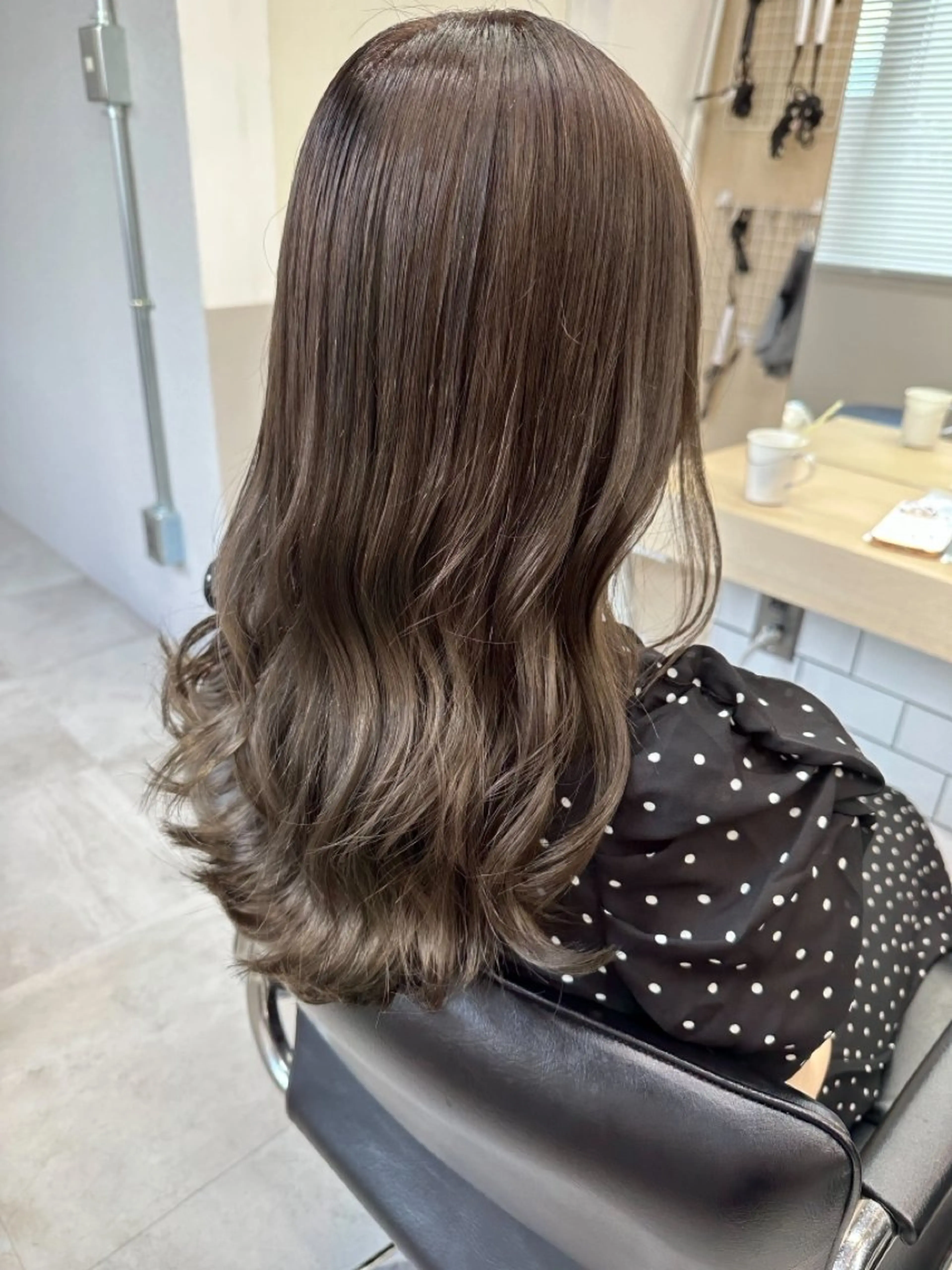 全体カラー前髪カット✨の写真