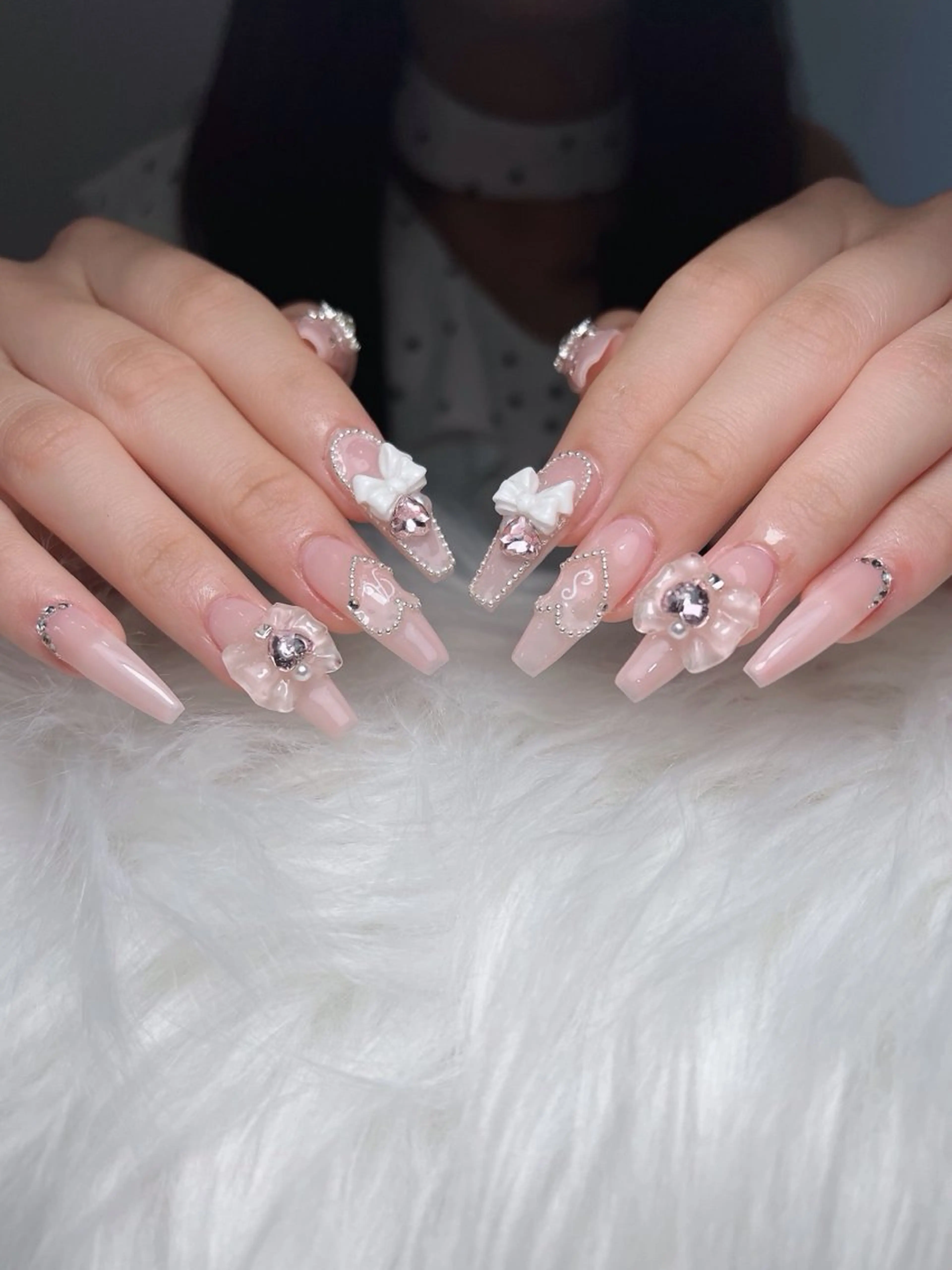ネイル オーロラネイル ボルドー ブラウン 氷ネイル・うるうるネイル キラキラネイル ハンドネイル Sora  Nail 長さ出し専門店のネイルデザイン