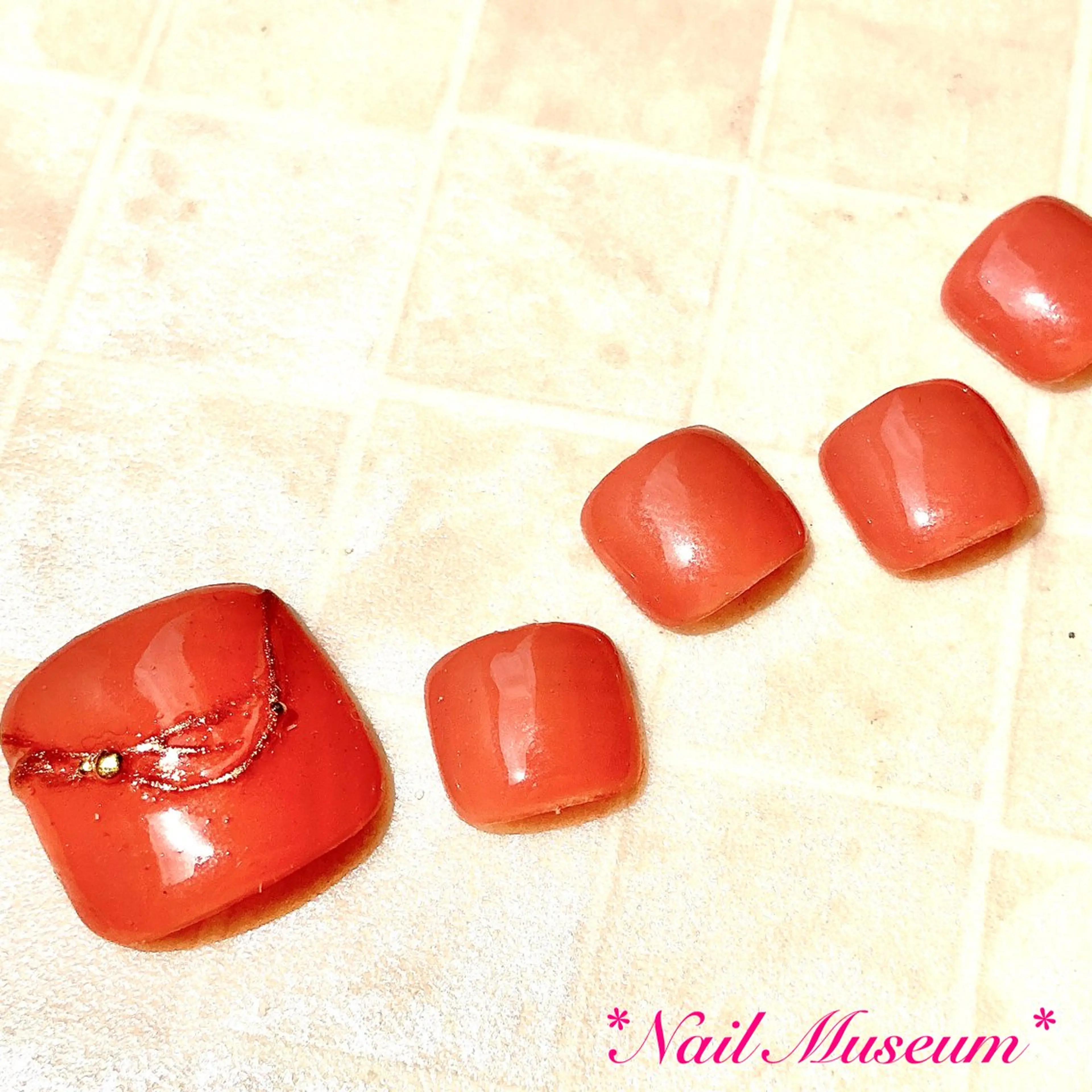 ネイル アートネイル ブルー フットネイル ジェルネイル ミラーネイル フットネイル nailmuseum KAMATARIのネイルデザイン