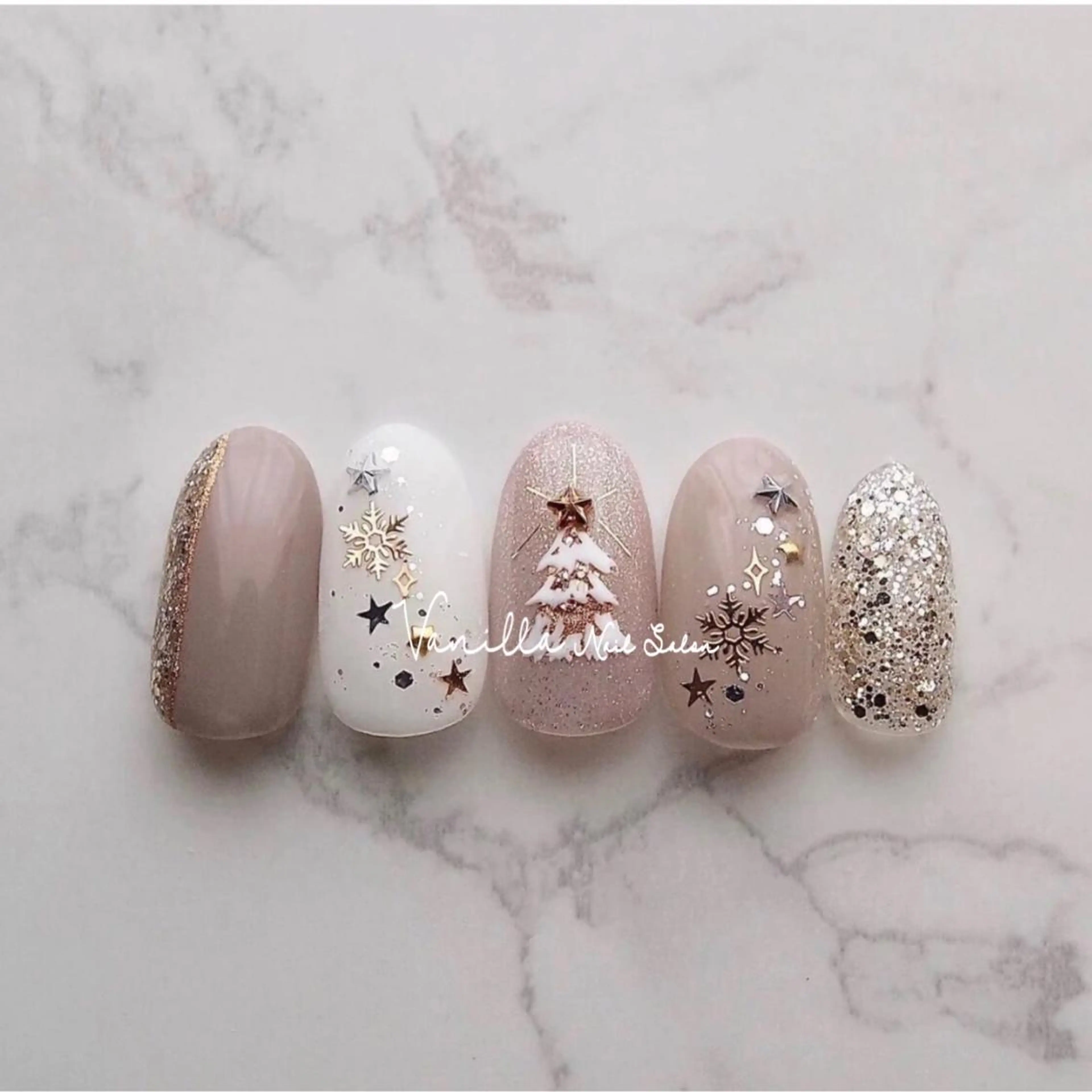 ネイル Vanilla nail salonのネイルデザイン