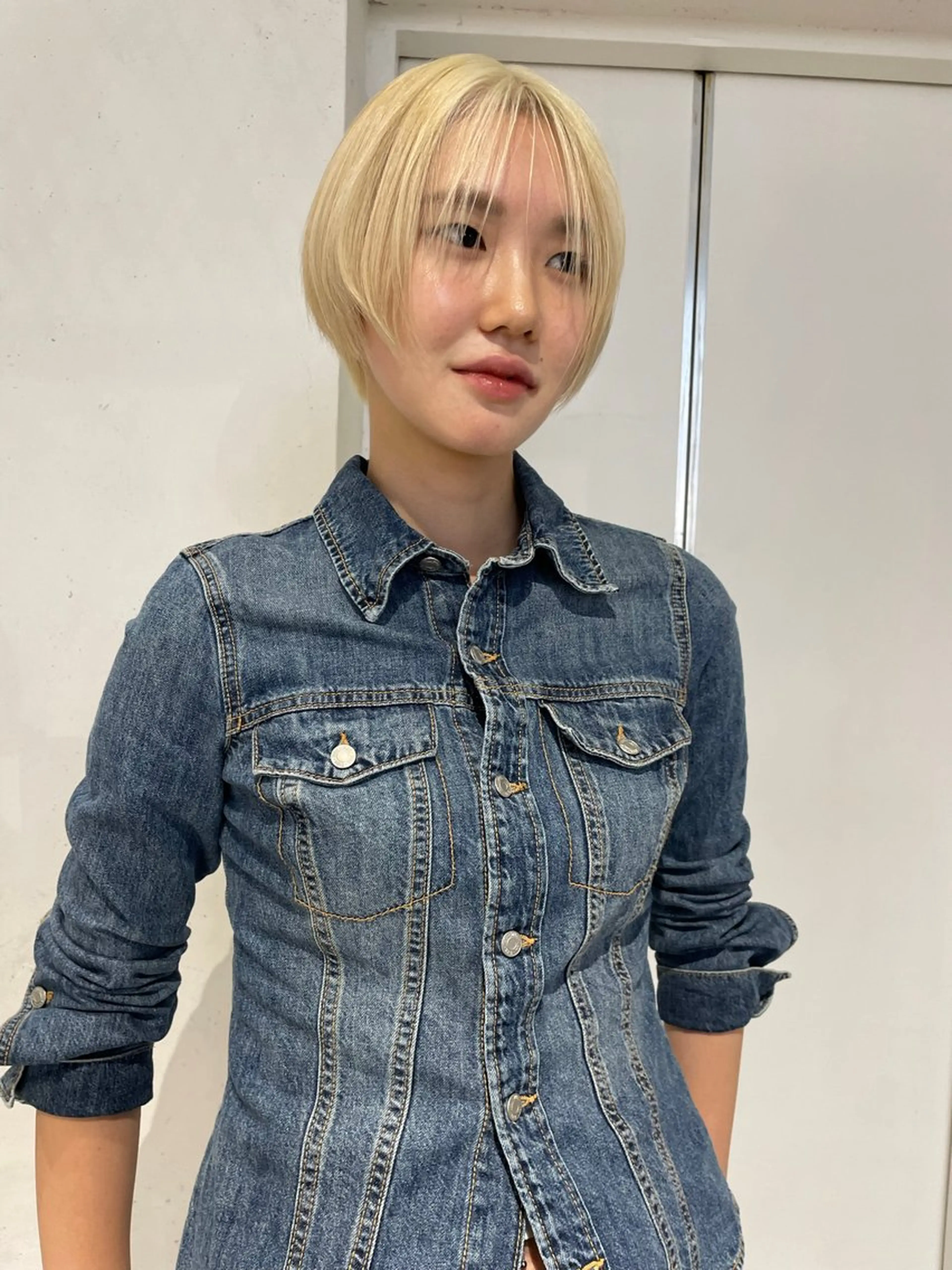 ショート カラー ハイトーンカラー ショートヘア ヘアカラー hair&nail ☯️アイリ☯️のネイルデザイン