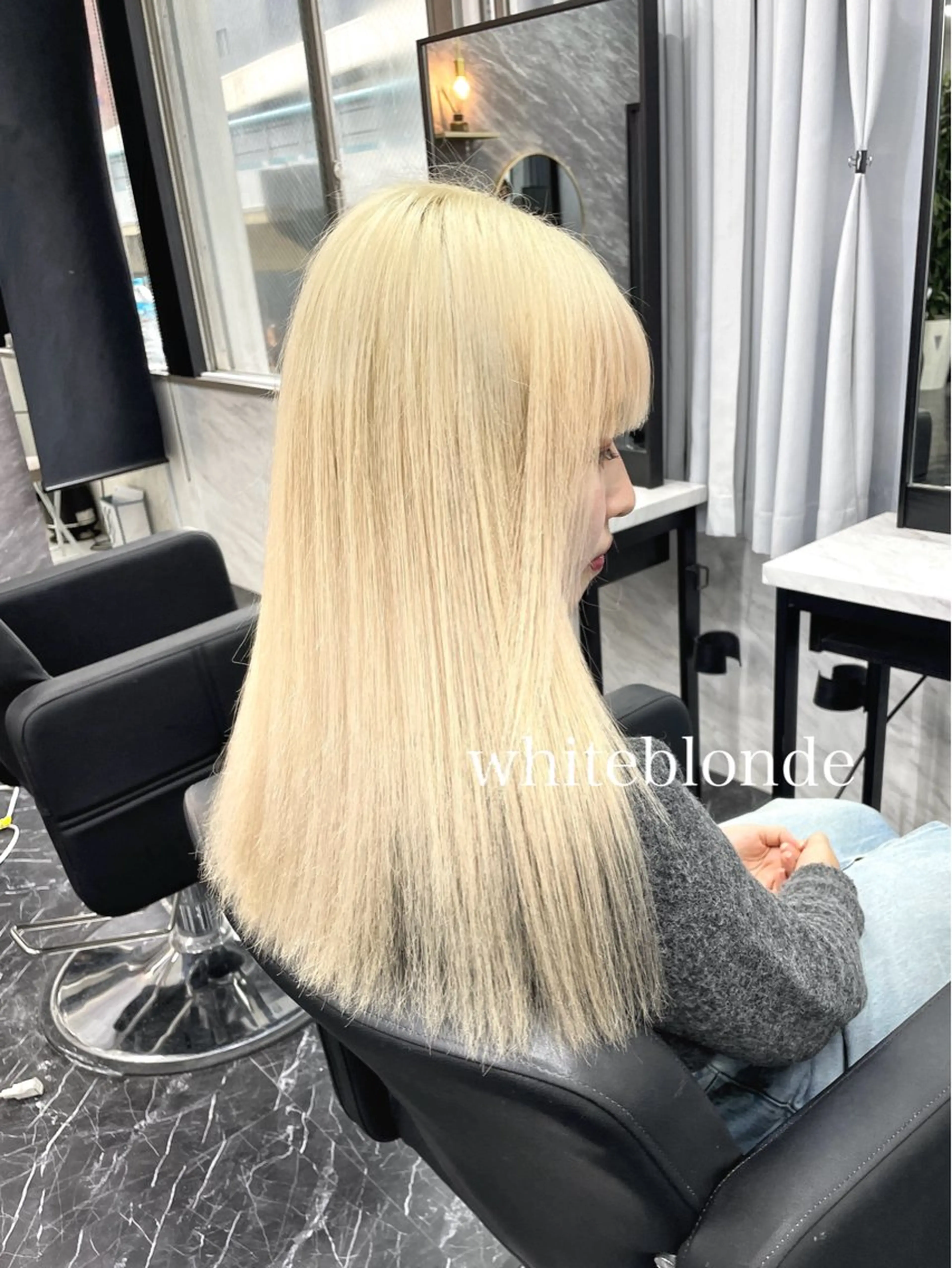 セミロング カラー ヘアカラー トリートメント エクステ🩵ブリーチ 韓国ヘア🩵KAEのヘアスタイル