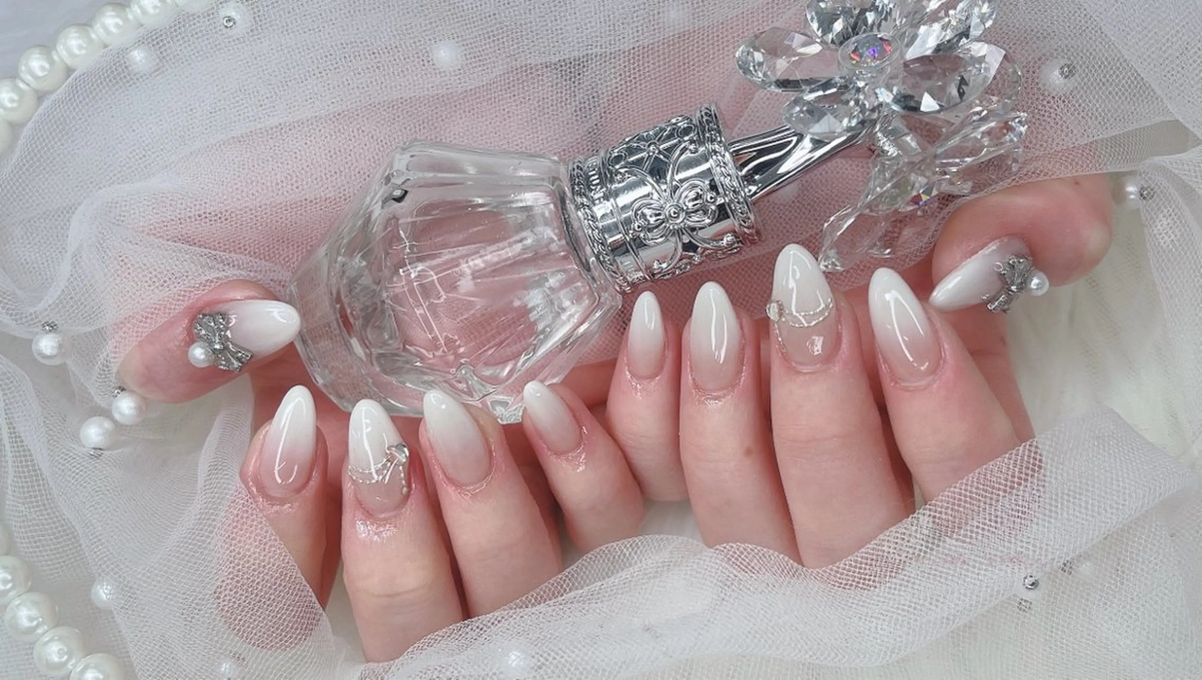 ネイル ハヤシ ミカのネイルデザイン